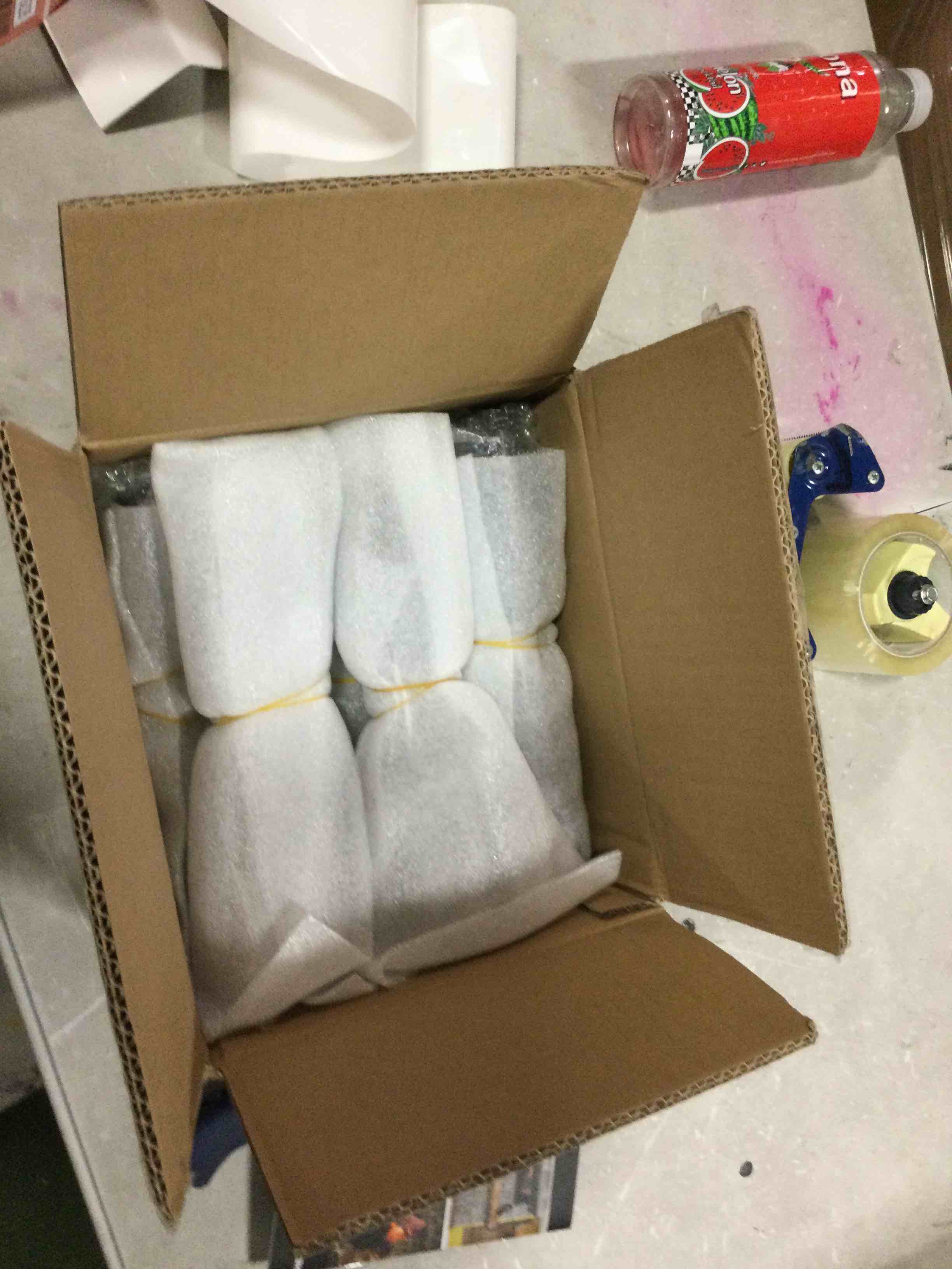 https://s3.amazonaws.com/lotting-images-prod/bidfta/RED6619216_1715966758856.jpeg