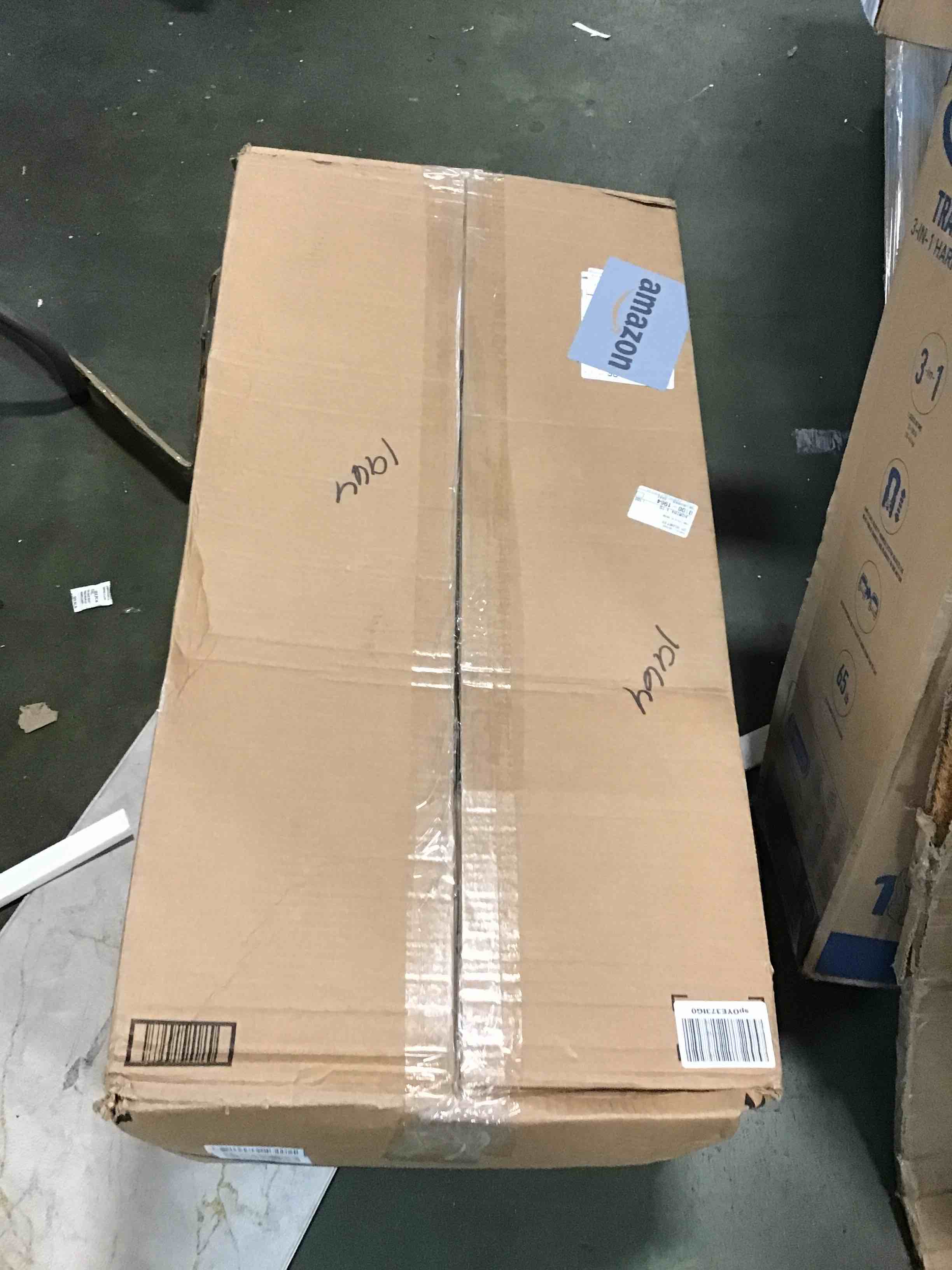 https://s3.amazonaws.com/lotting-images-prod/bidfta/RED6619510_1716121051738.jpeg
