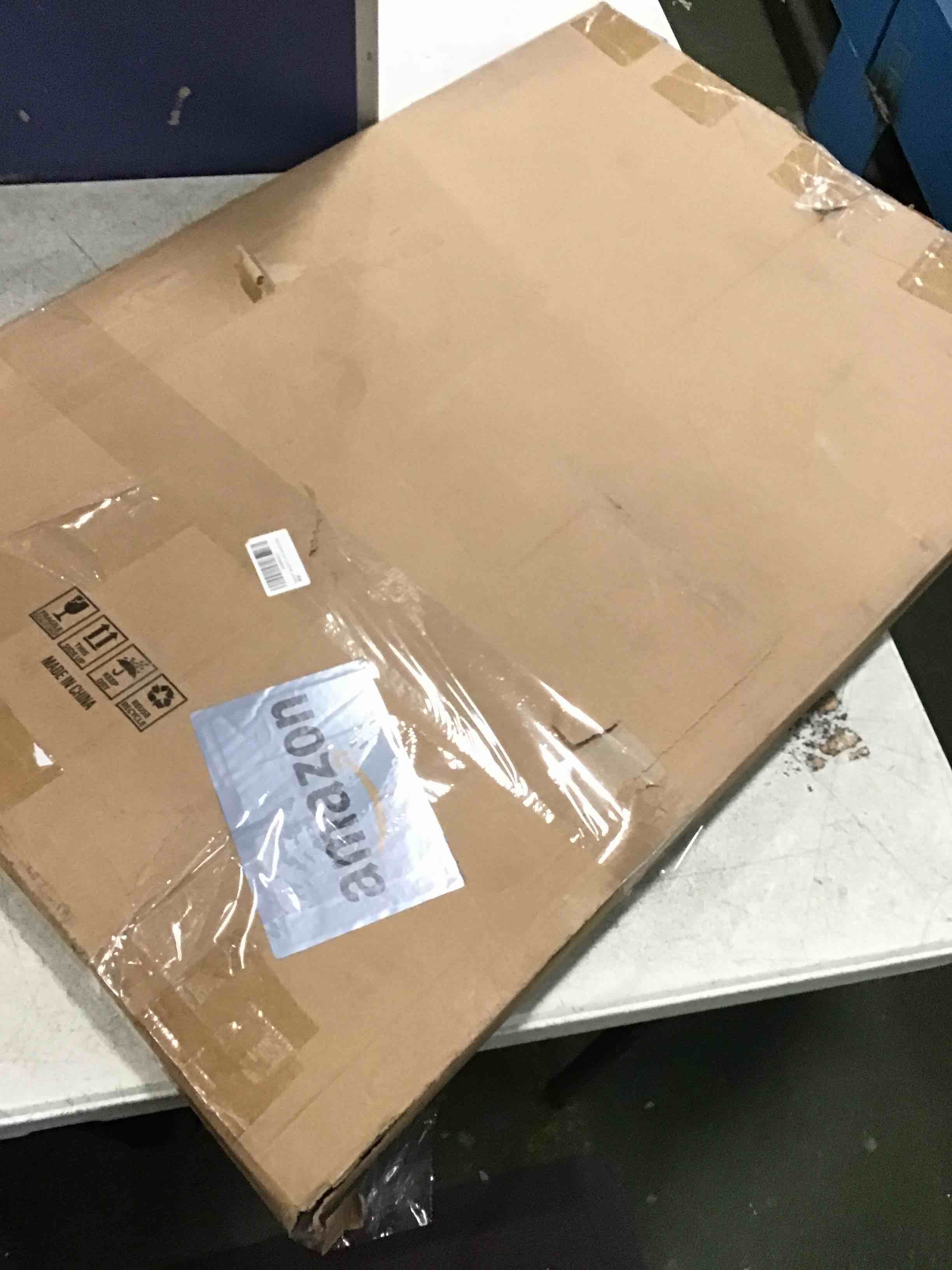 https://s3.amazonaws.com/lotting-images-prod/bidfta/RED6619926_1716476418543.jpeg