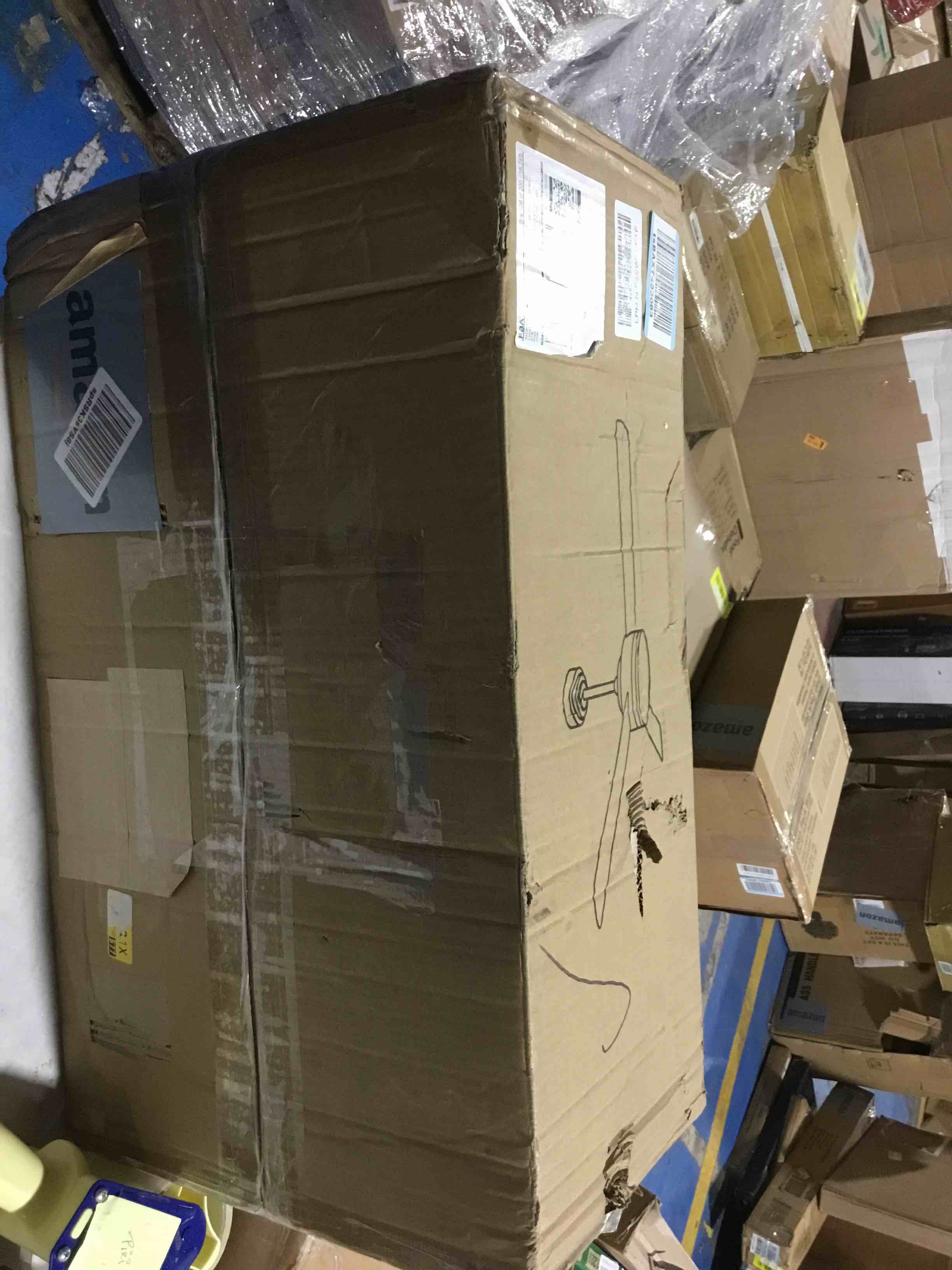https://s3.amazonaws.com/lotting-images-prod/bidfta/RED6625363_1721861253709.jpeg