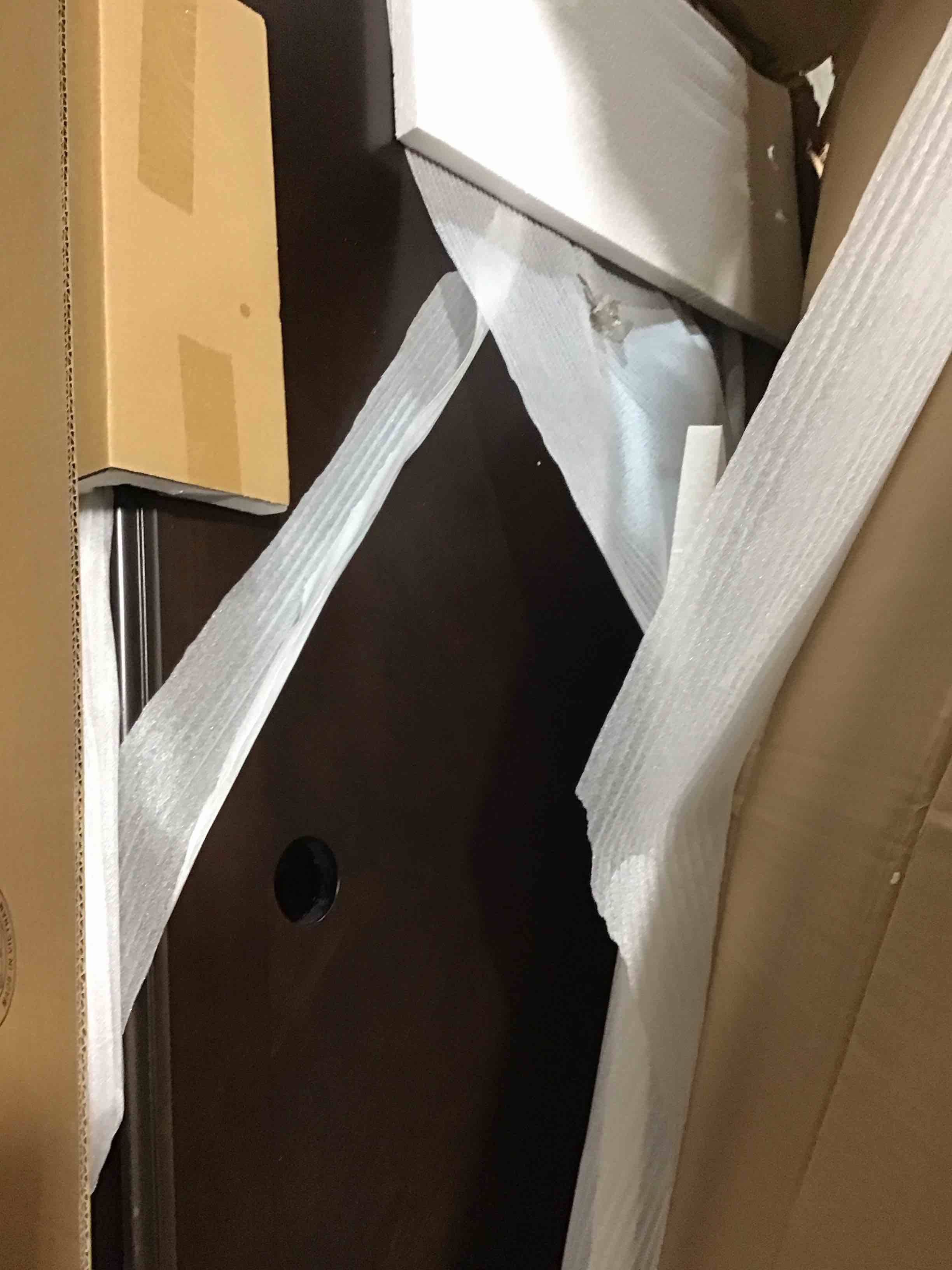 https://s3.amazonaws.com/lotting-images-prod/bidfta/RED6630486_1722977806060.jpeg