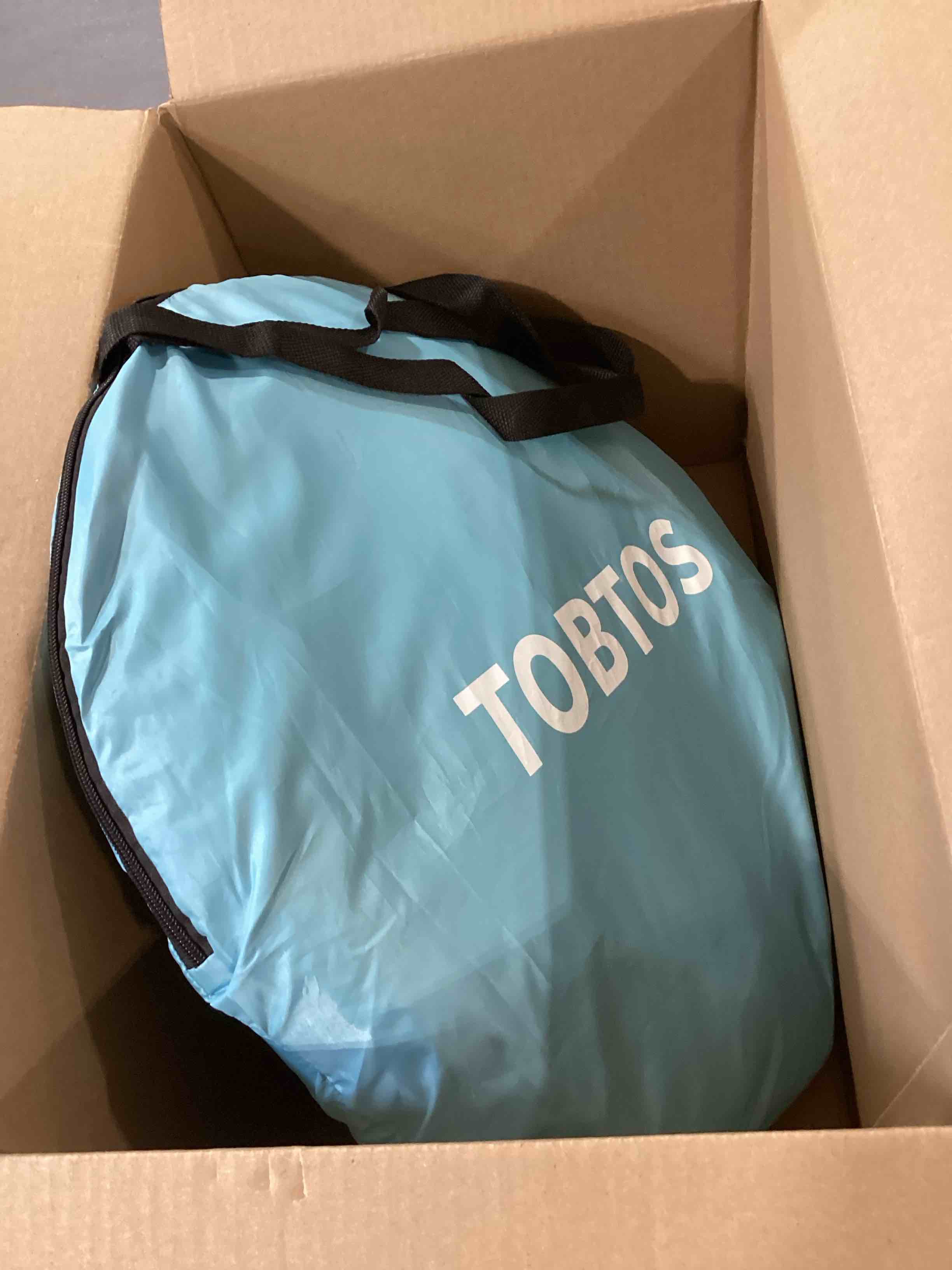 https://s3.amazonaws.com/lotting-images-prod/bidfta/RED6634327_1725475469555.jpeg