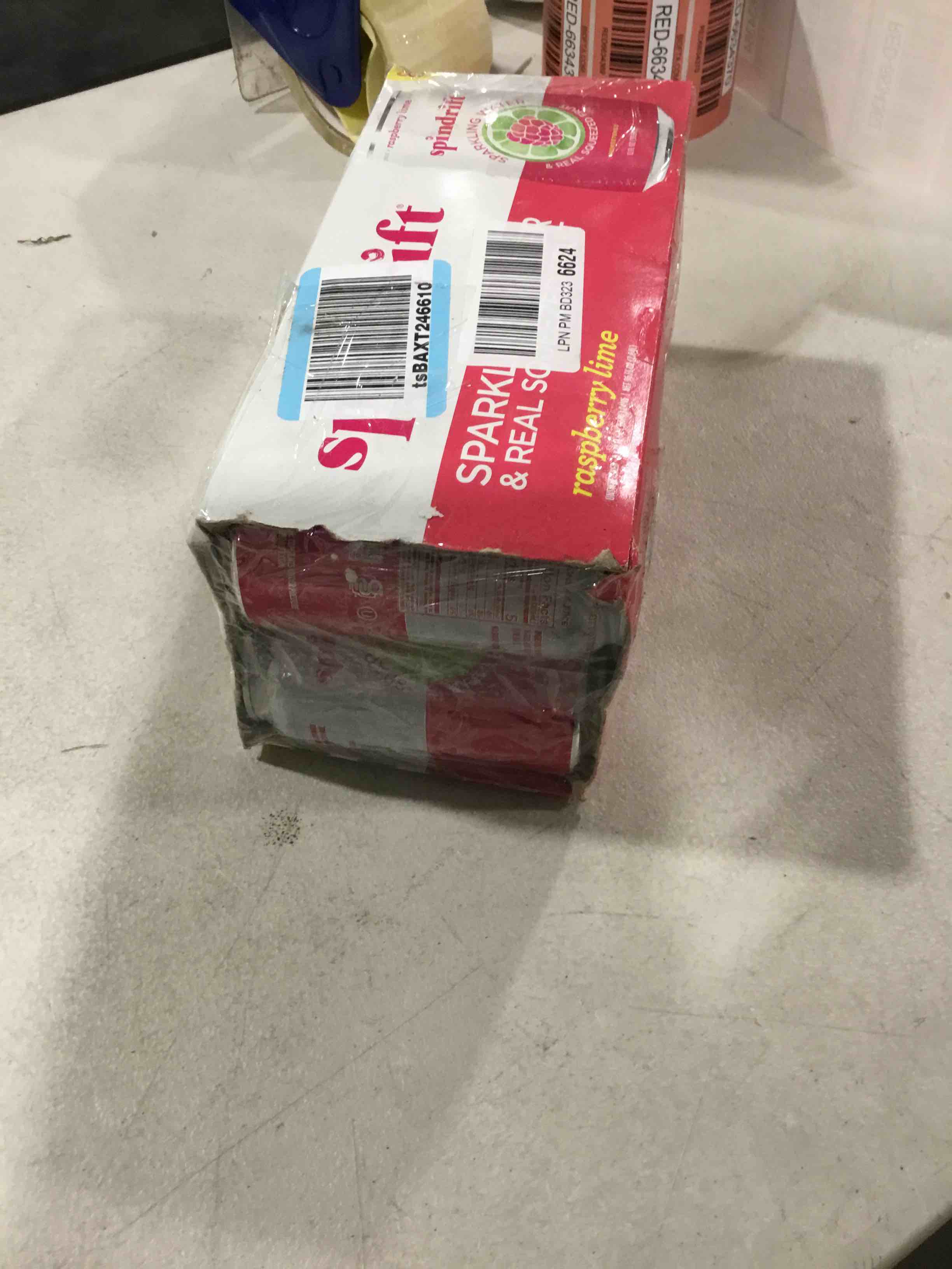 https://s3.amazonaws.com/lotting-images-prod/bidfta/RED6634352_1725534336261.jpeg