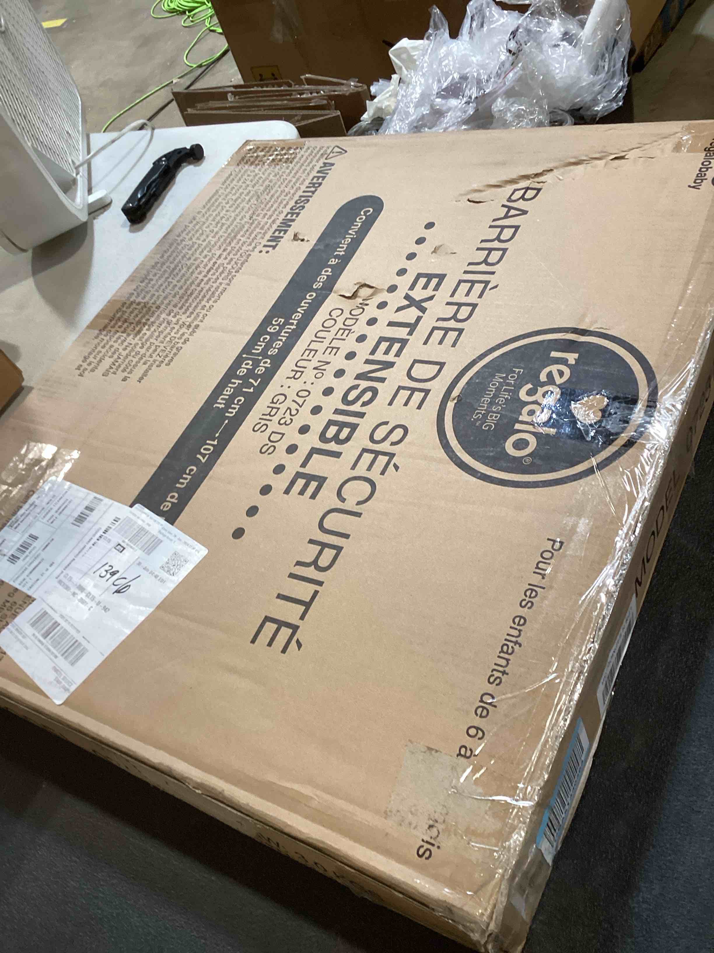 https://s3.amazonaws.com/lotting-images-prod/bidfta/RED6635665_1722618682334.jpeg