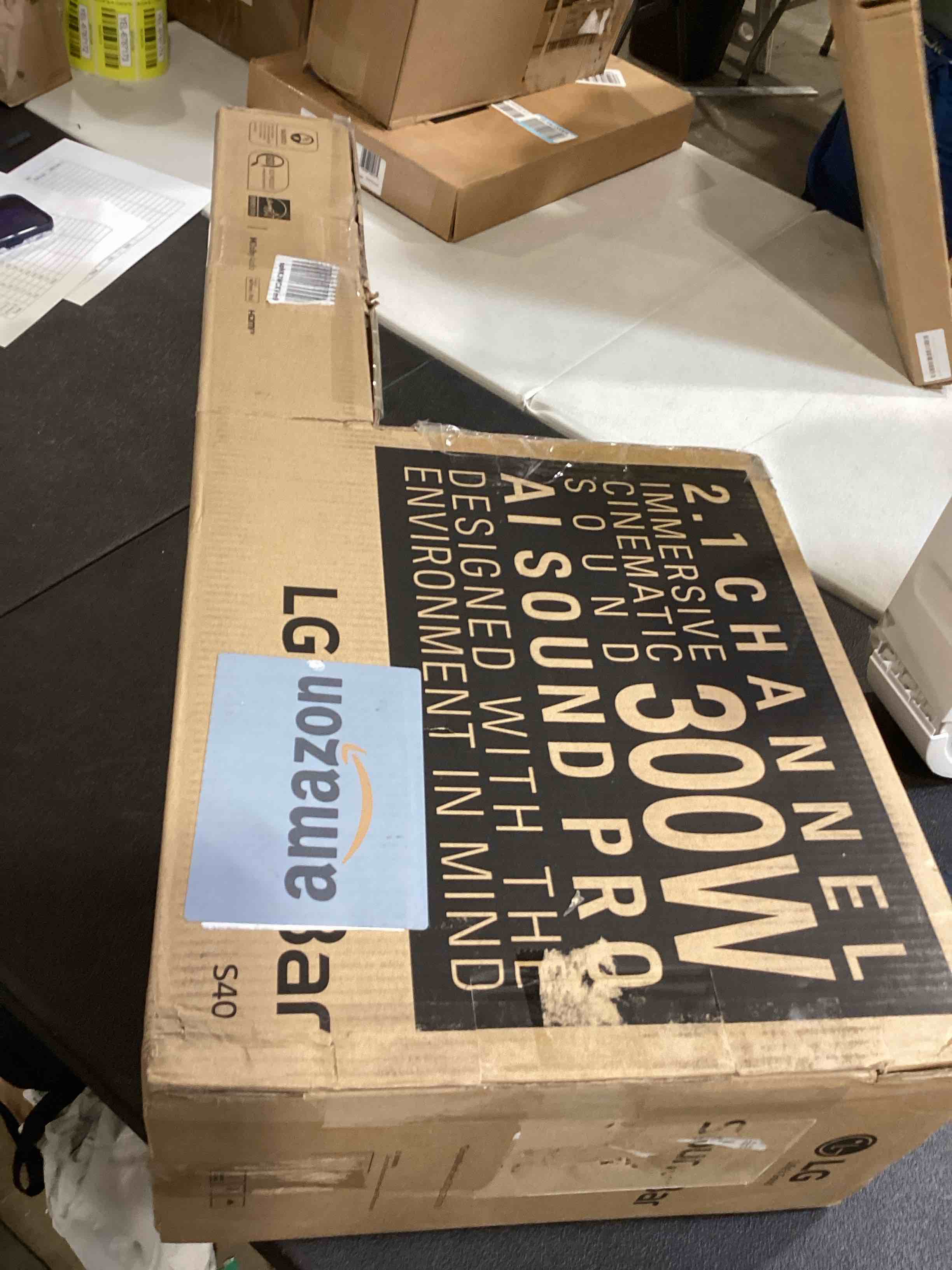 https://s3.amazonaws.com/lotting-images-prod/bidfta/RED6636296_1723216508493.jpeg