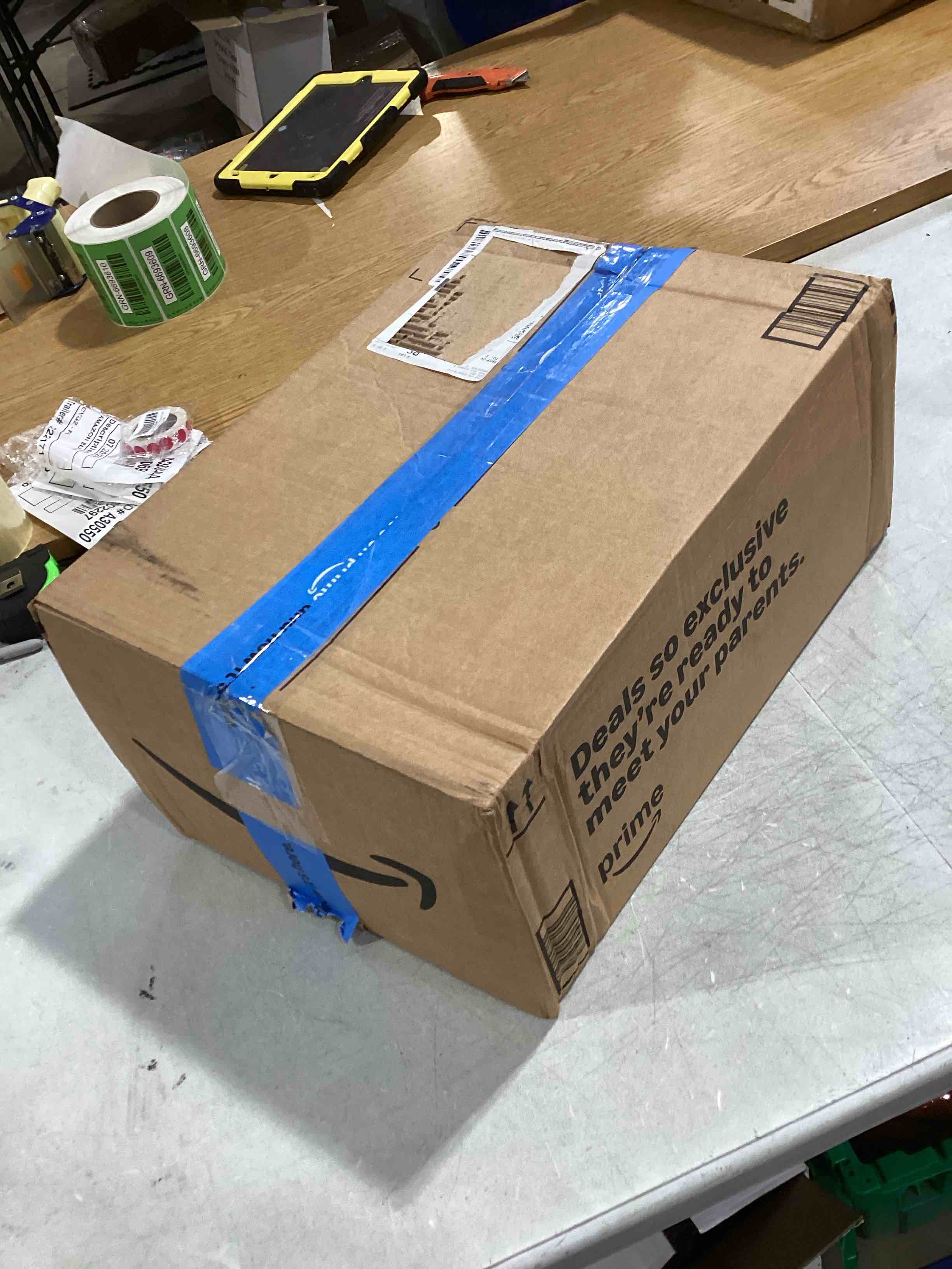 https://s3.amazonaws.com/lotting-images-prod/bidfta/RED6639138_1723050181736.jpeg