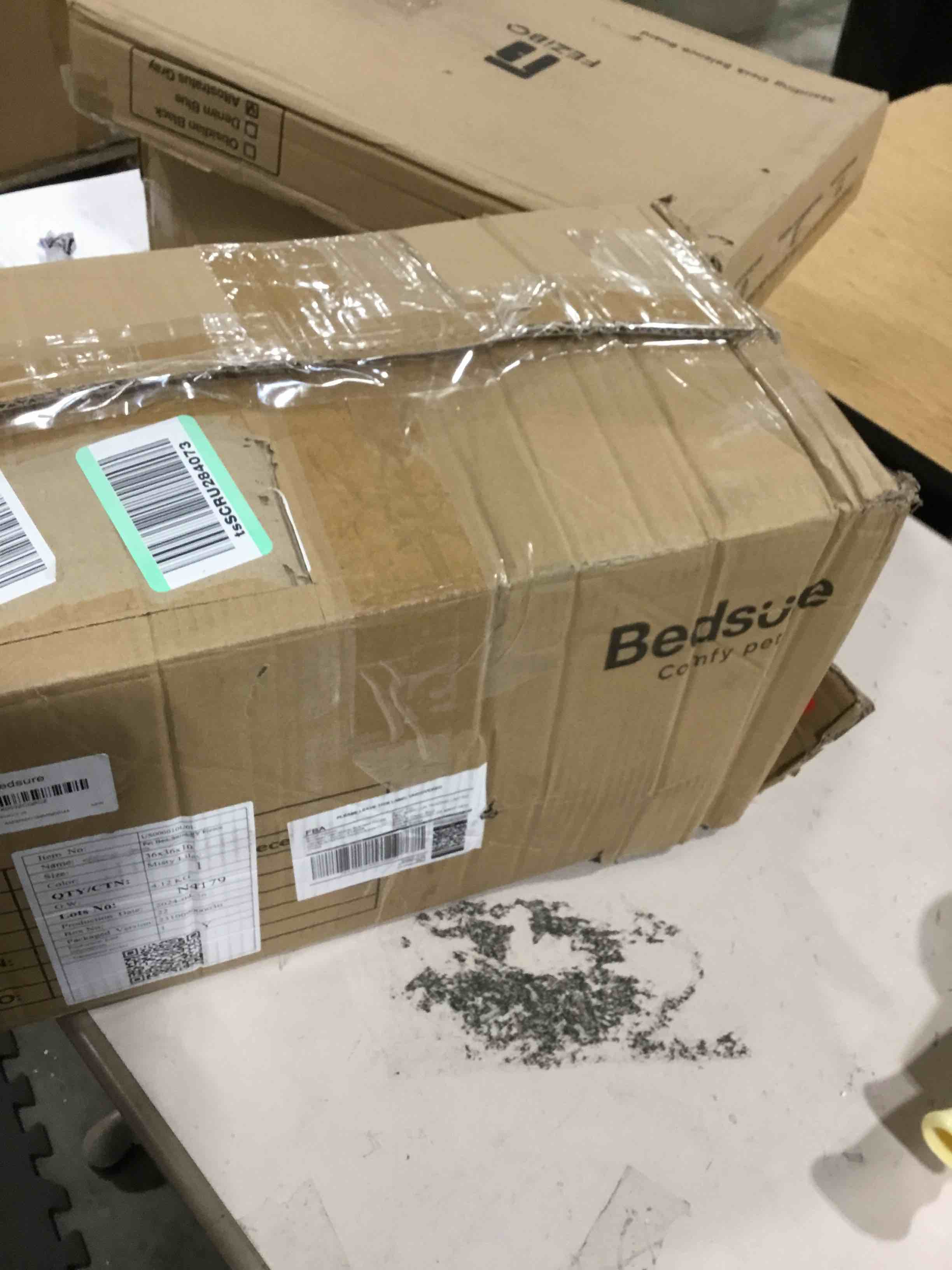 https://s3.amazonaws.com/lotting-images-prod/bidfta/RED6642925_1730120067870.jpeg
