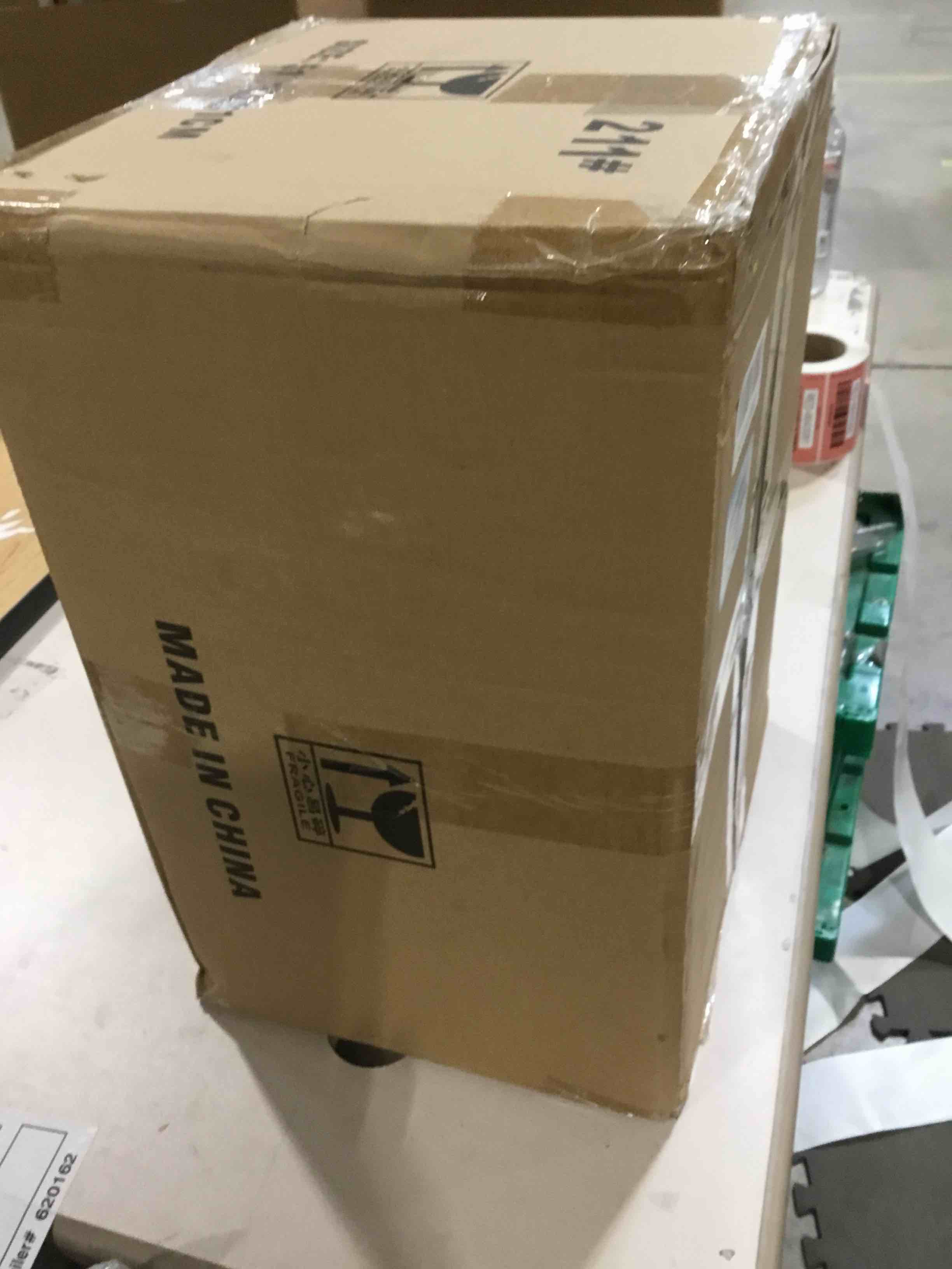 https://s3.amazonaws.com/lotting-images-prod/bidfta/RED6643076_1730304305762.jpeg
