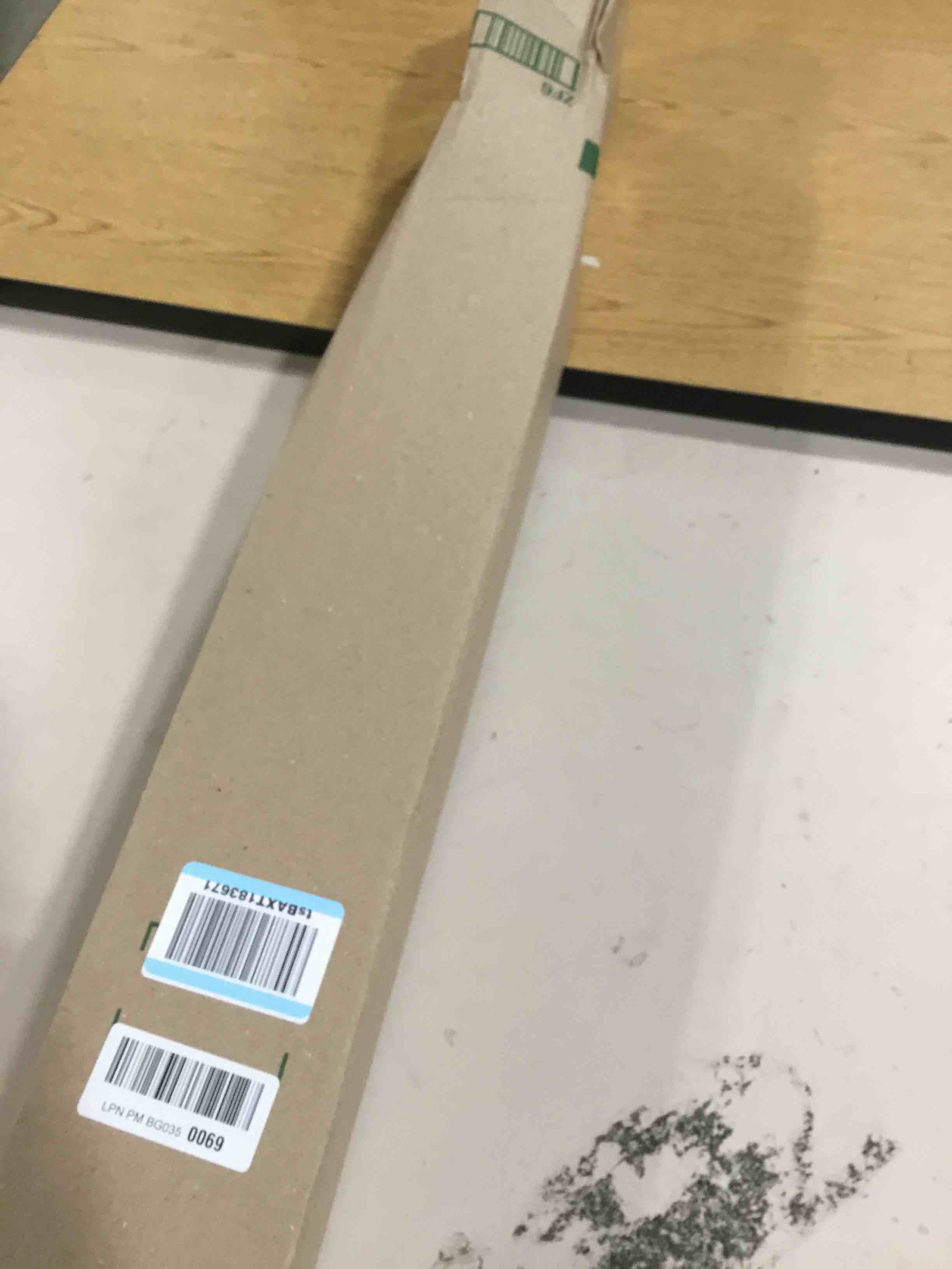 https://s3.amazonaws.com/lotting-images-prod/bidfta/RED6643252_1730732144095.jpeg