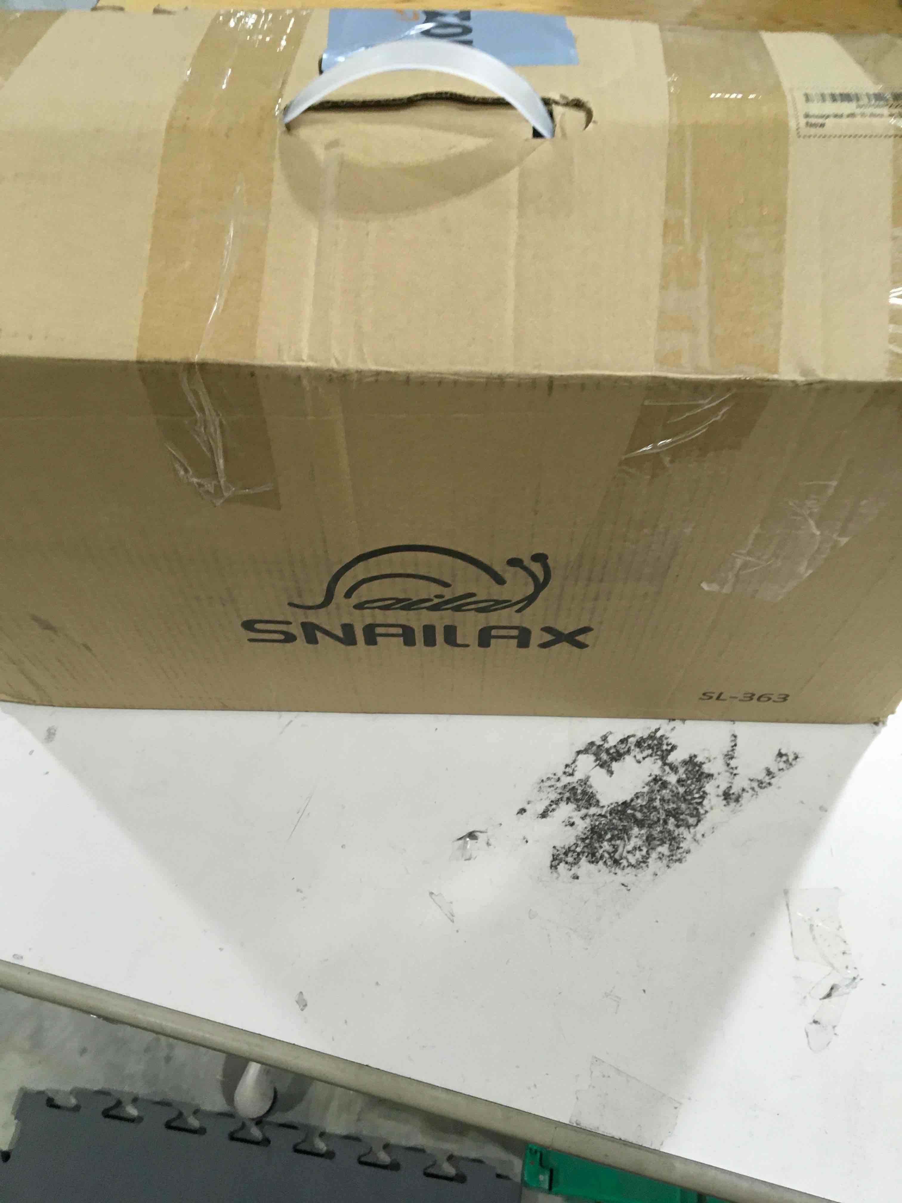 https://s3.amazonaws.com/lotting-images-prod/bidfta/RED6643446_1731327447244.jpeg