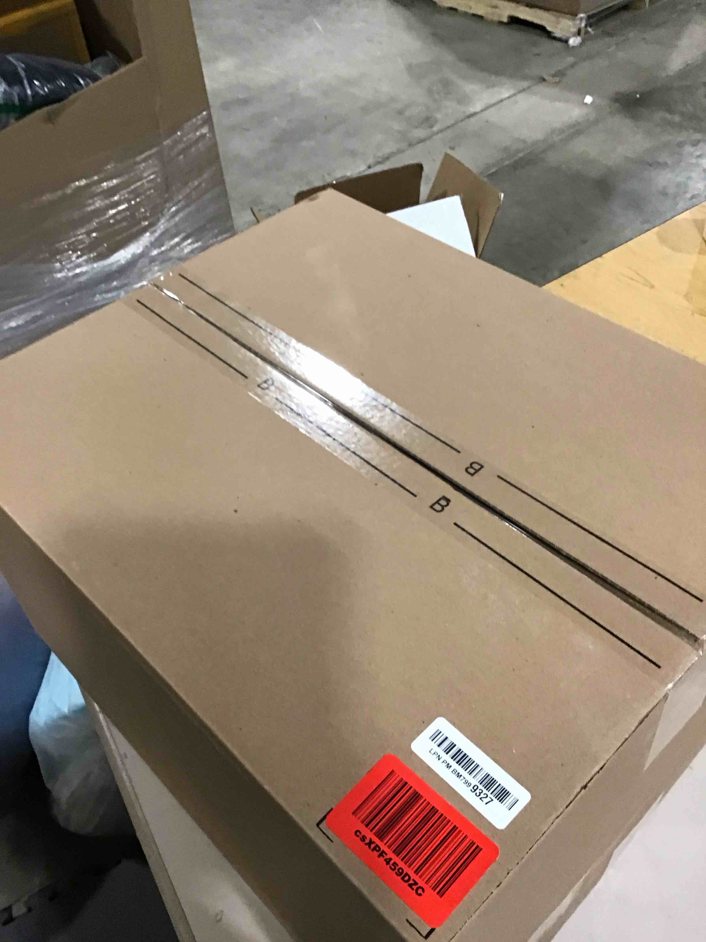 https://s3.amazonaws.com/lotting-images-prod/bidfta/RED6643464_1731336462580.jpeg