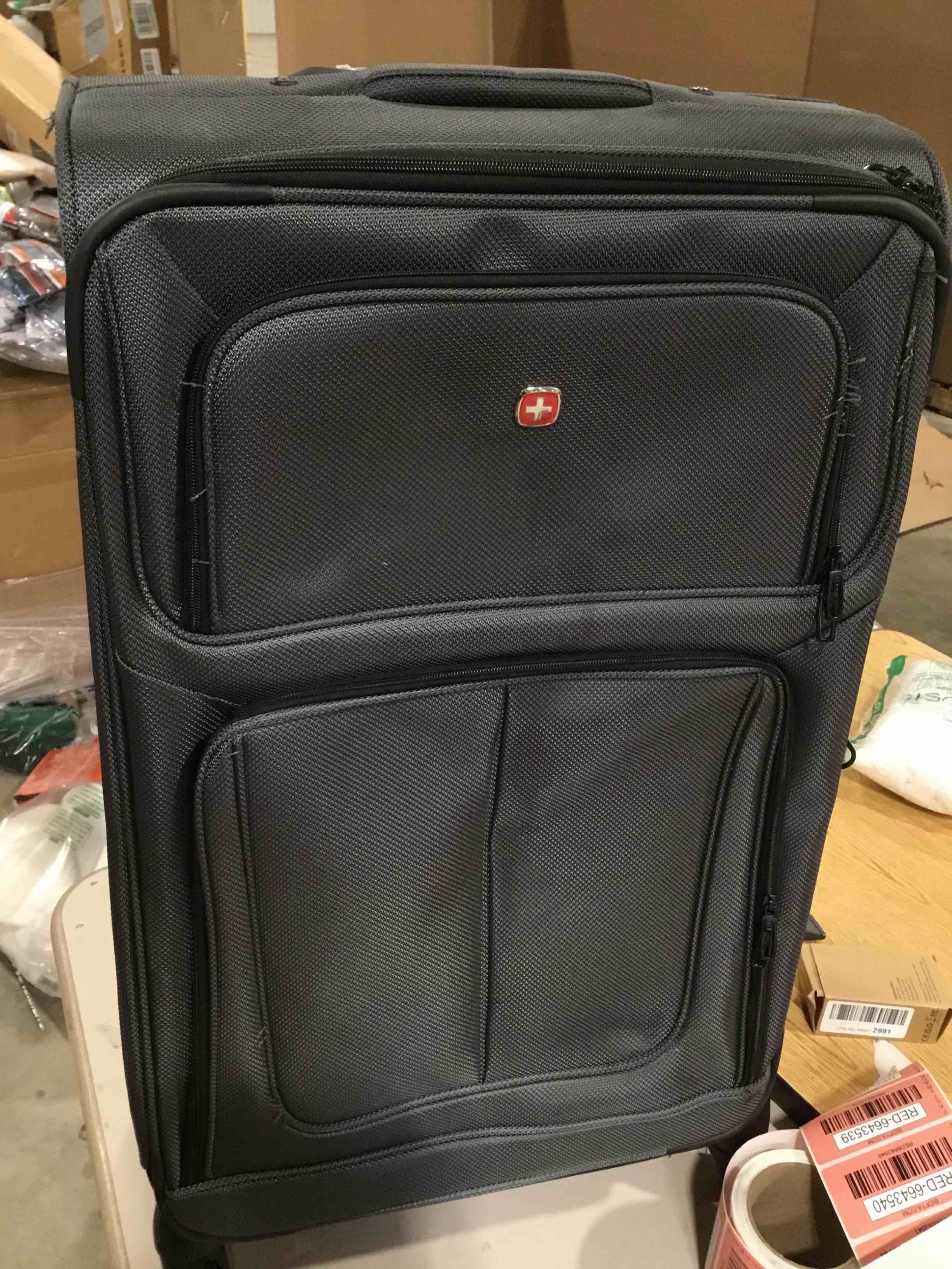 SwissGear Sion Softside Expandable Luggage, Dark Grey, Carry-On 21-Inch