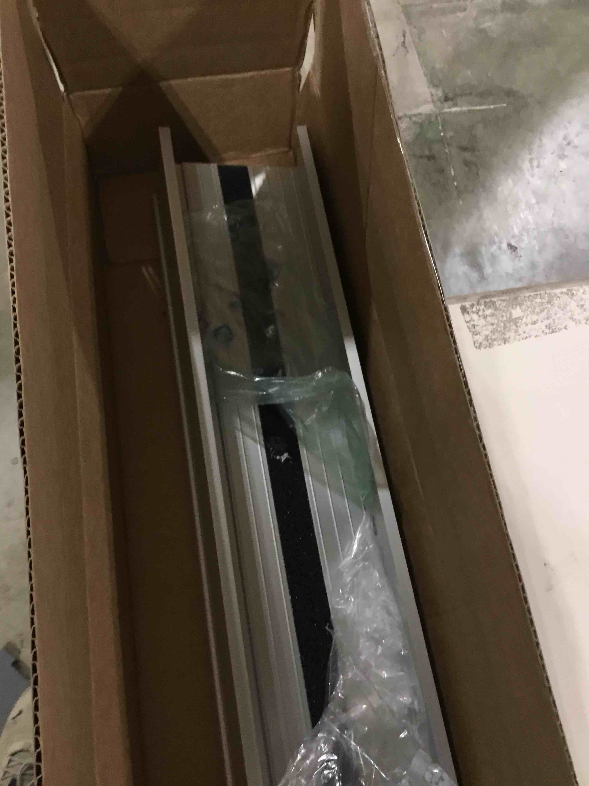 https://s3.amazonaws.com/lotting-images-prod/bidfta/RED6643587_1731607395149.jpeg