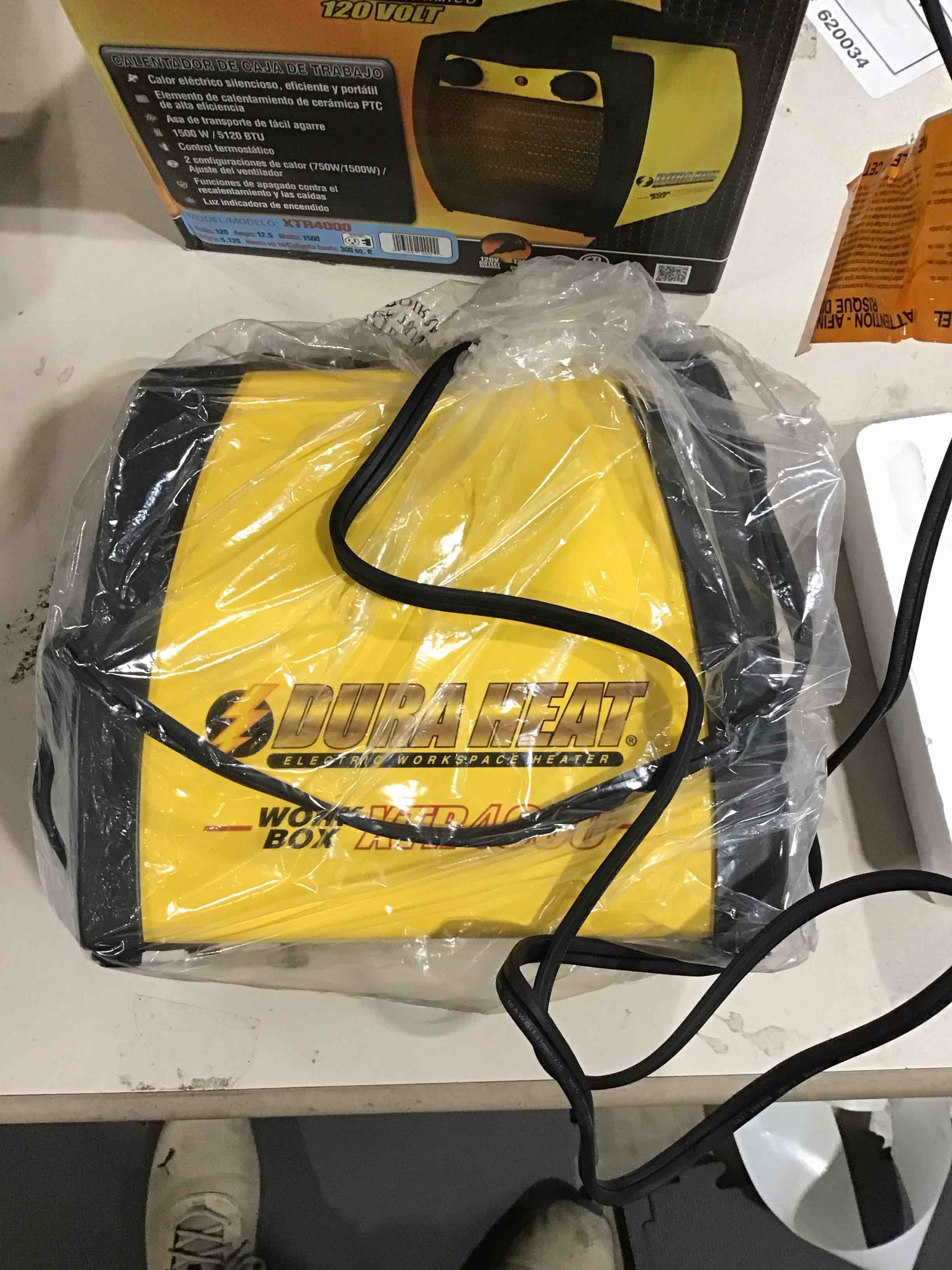https://s3.amazonaws.com/lotting-images-prod/bidfta/RED6643762_1731949173726.jpeg
