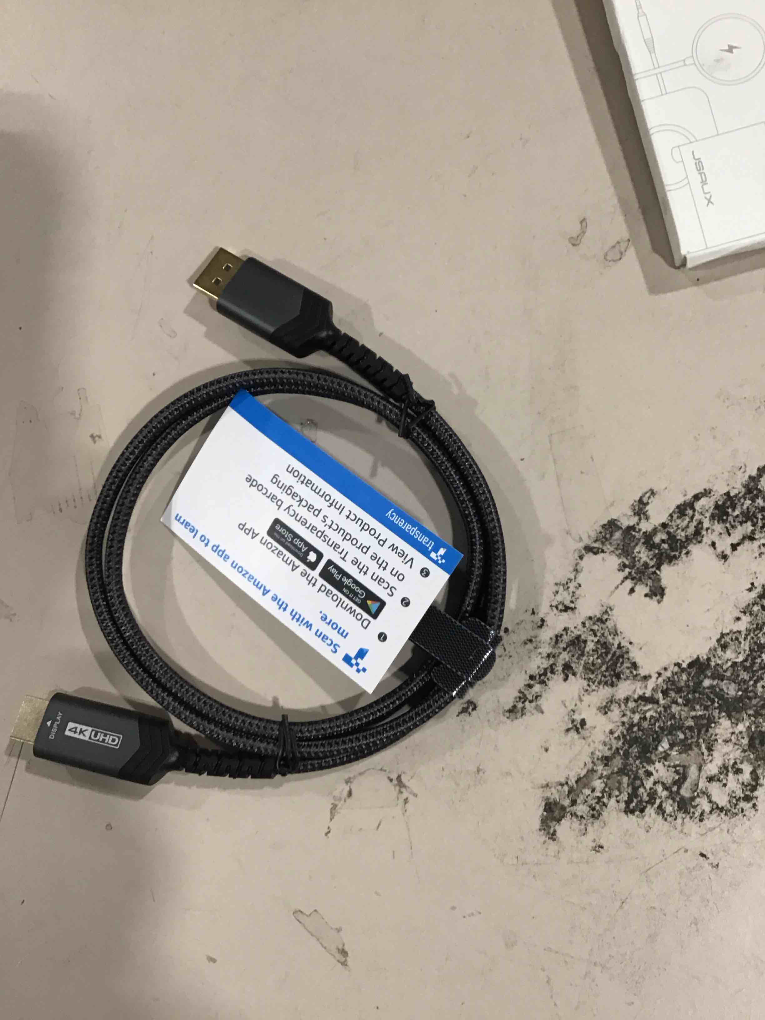 https://s3.amazonaws.com/lotting-images-prod/bidfta/RED6643807_1731960706604.jpeg
