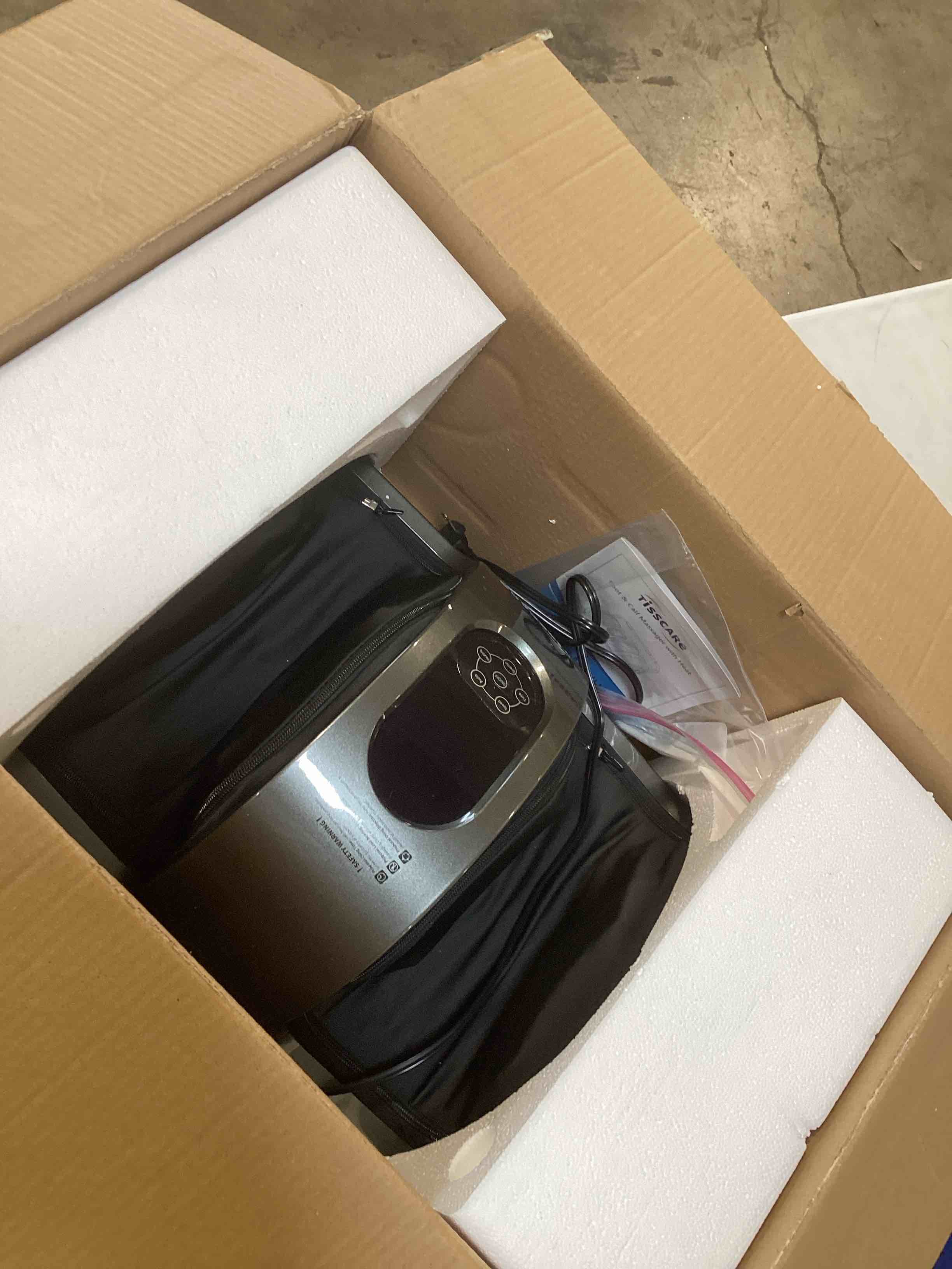 https://s3.amazonaws.com/lotting-images-prod/bidfta/RED6644253_1727536763730.jpeg