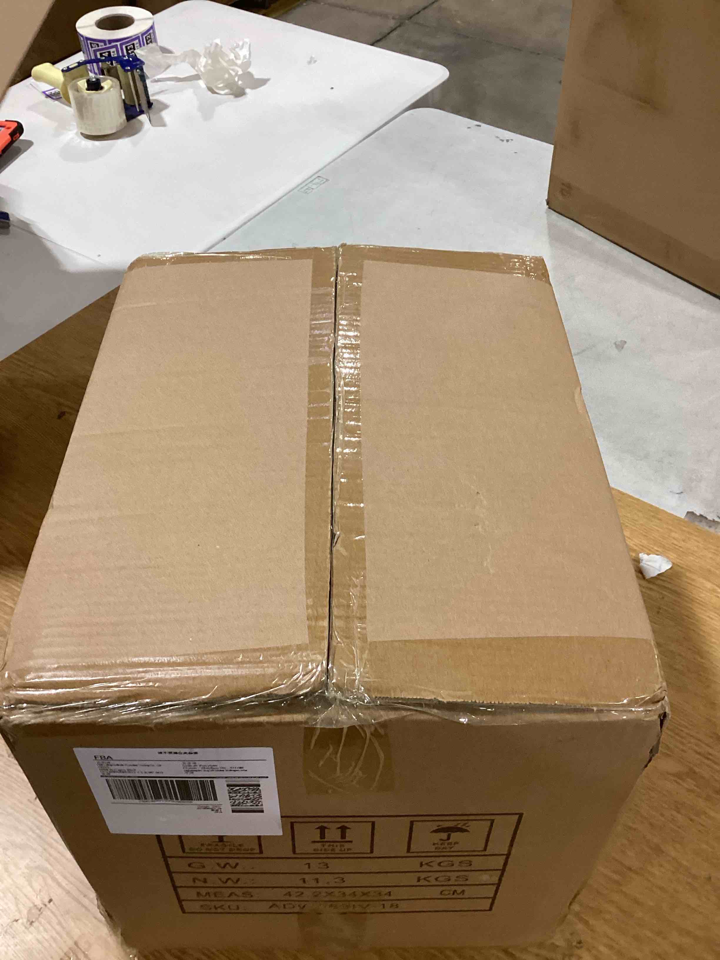https://s3.amazonaws.com/lotting-images-prod/bidfta/RED6644487_1728995158532.jpeg