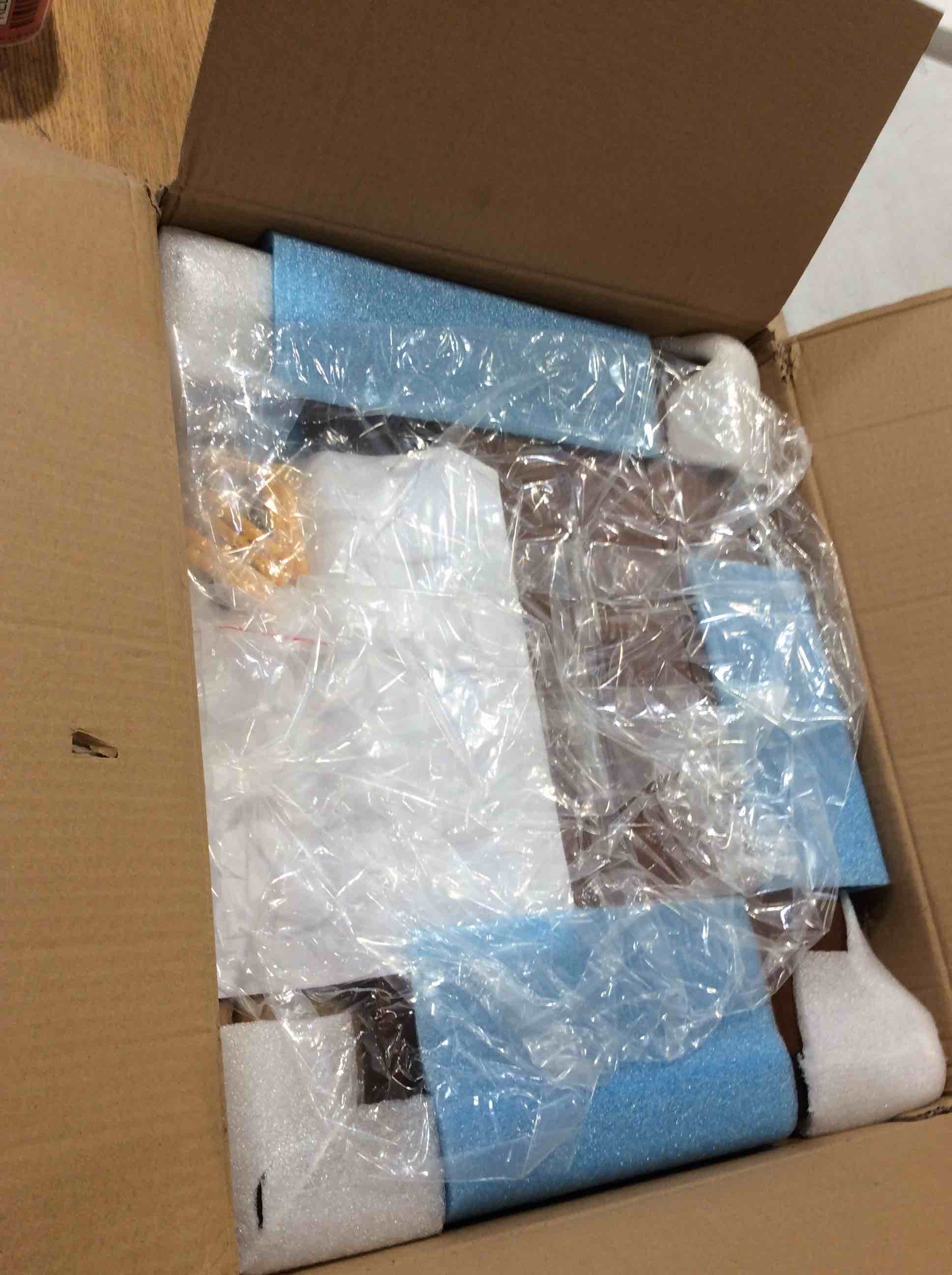 https://s3.amazonaws.com/lotting-images-prod/bidfta/RED6645080_1729525768942.jpeg