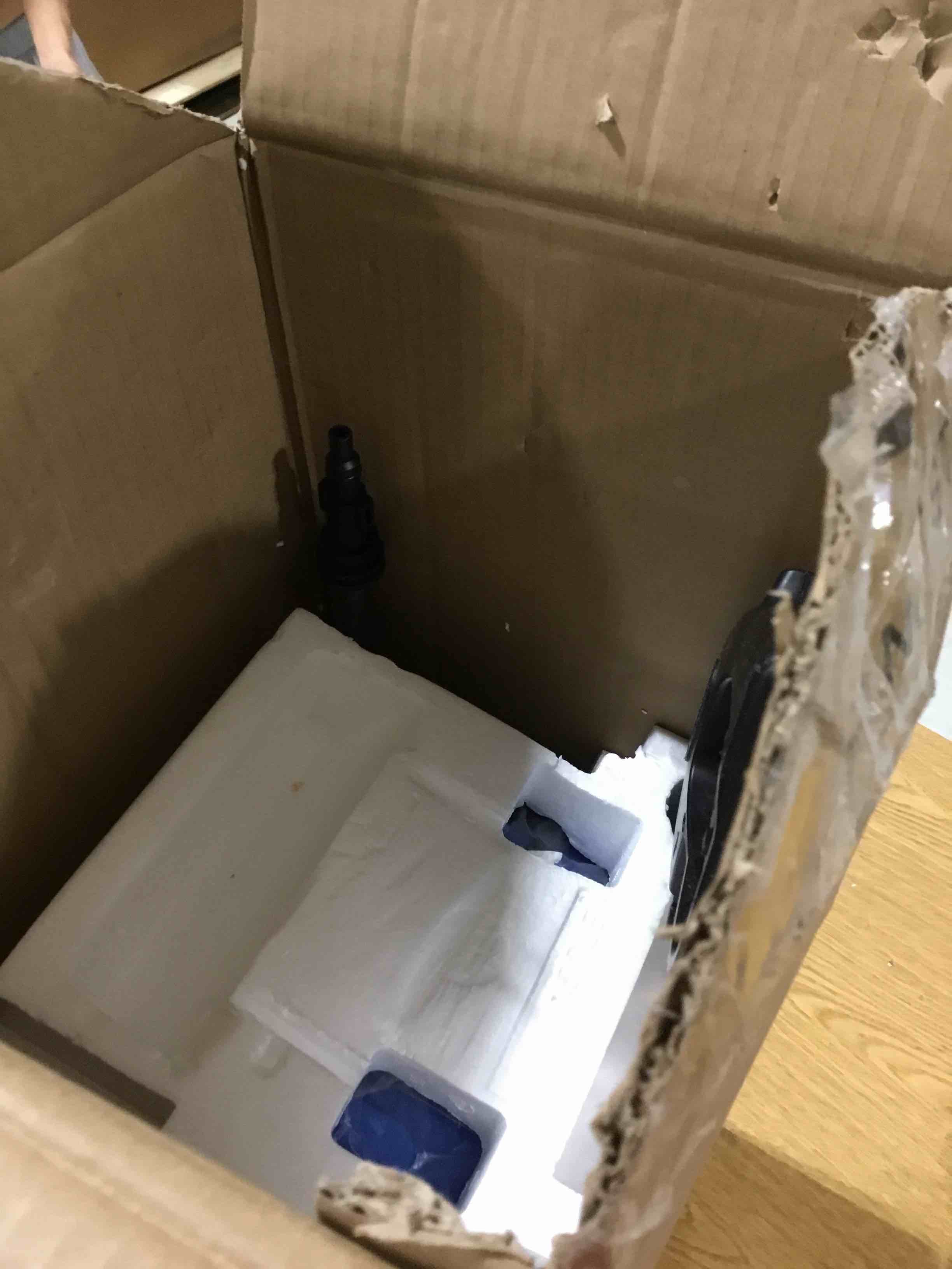 https://s3.amazonaws.com/lotting-images-prod/bidfta/RED6645329_1729683631783.jpeg