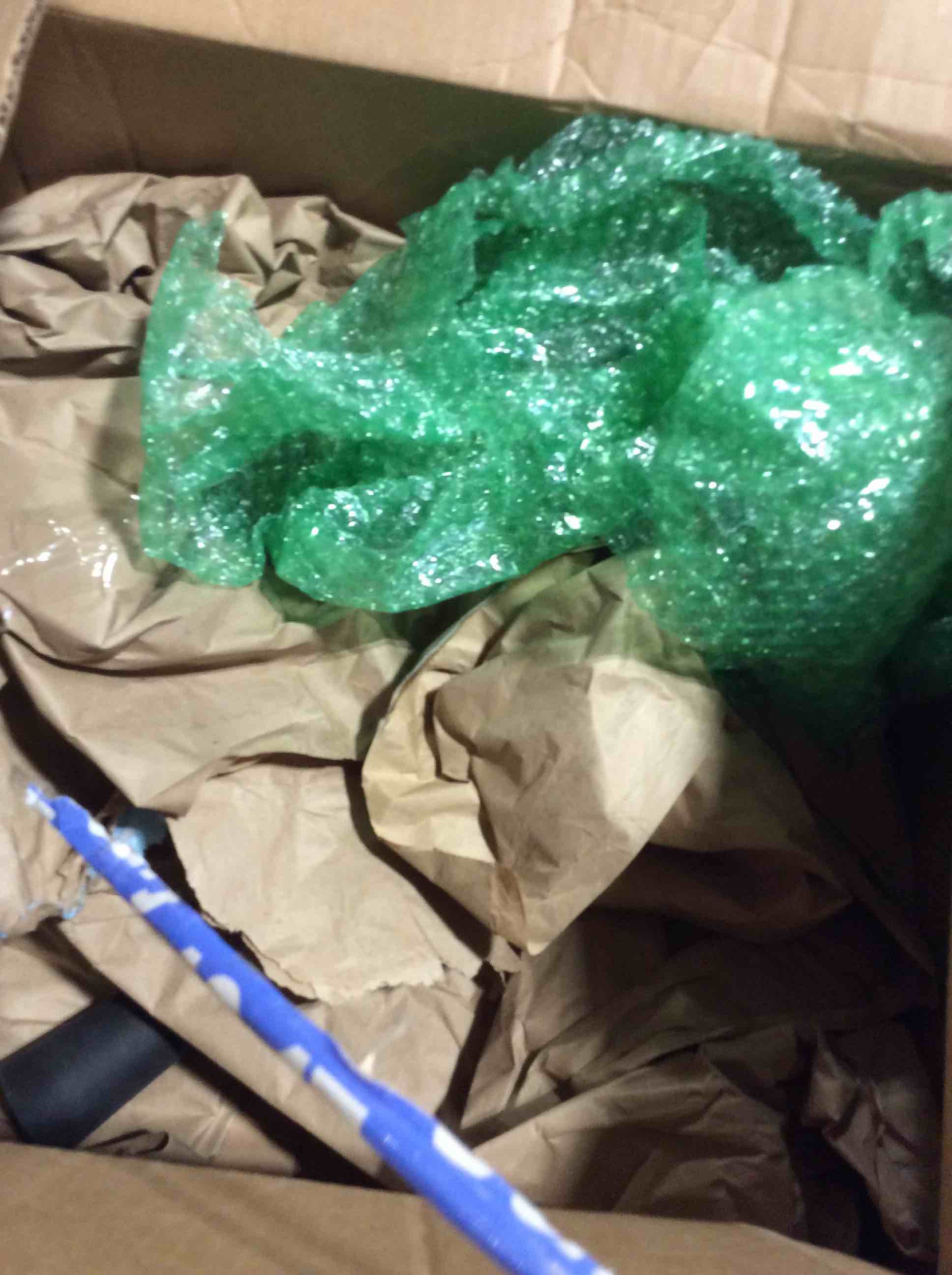 https://s3.amazonaws.com/lotting-images-prod/bidfta/RED6646505_1729014258226.jpeg