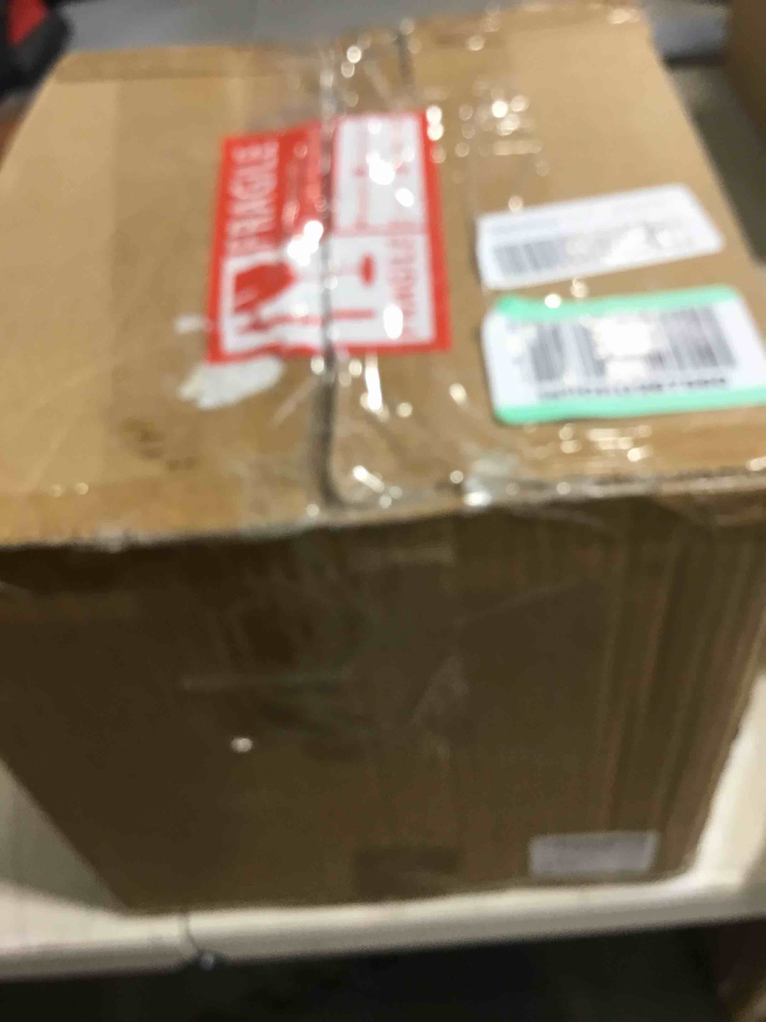 https://s3.amazonaws.com/lotting-images-prod/bidfta/RED6646768_1729267538878.jpeg