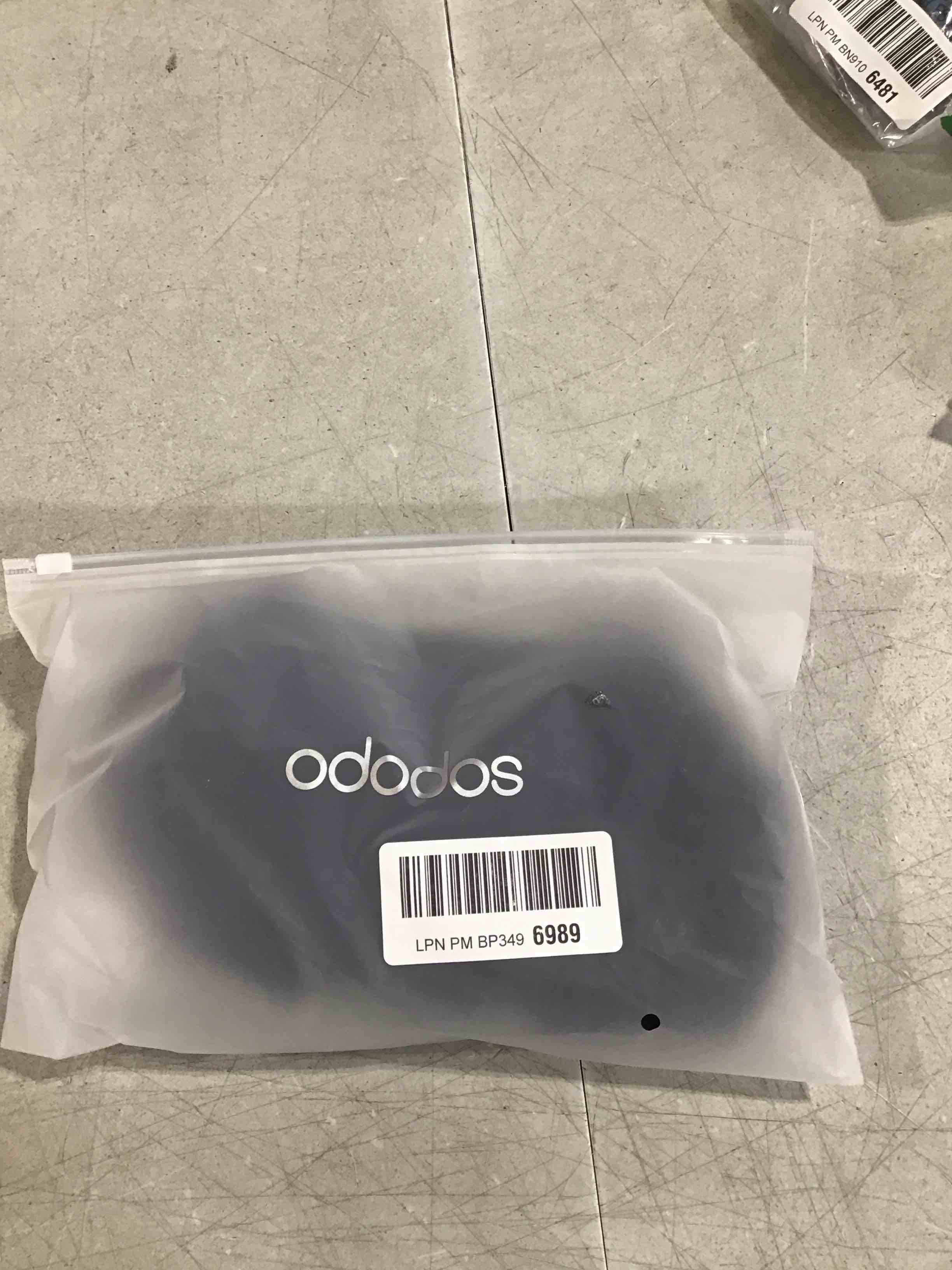 https://s3.amazonaws.com/lotting-images-prod/bidfta/RED6647119_1728496023713.jpeg