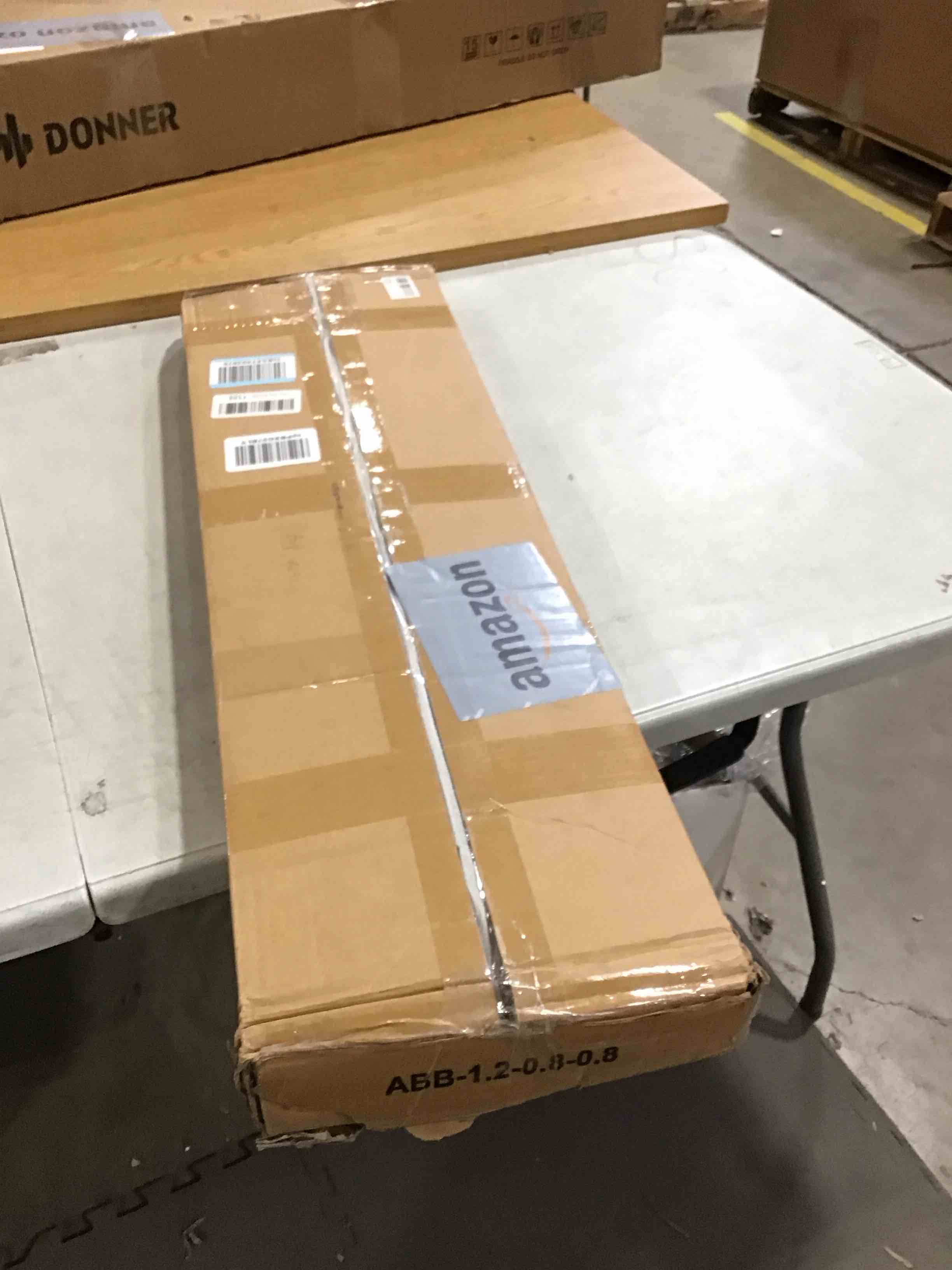 https://s3.amazonaws.com/lotting-images-prod/bidfta/RED6647415_1728657862048.jpeg