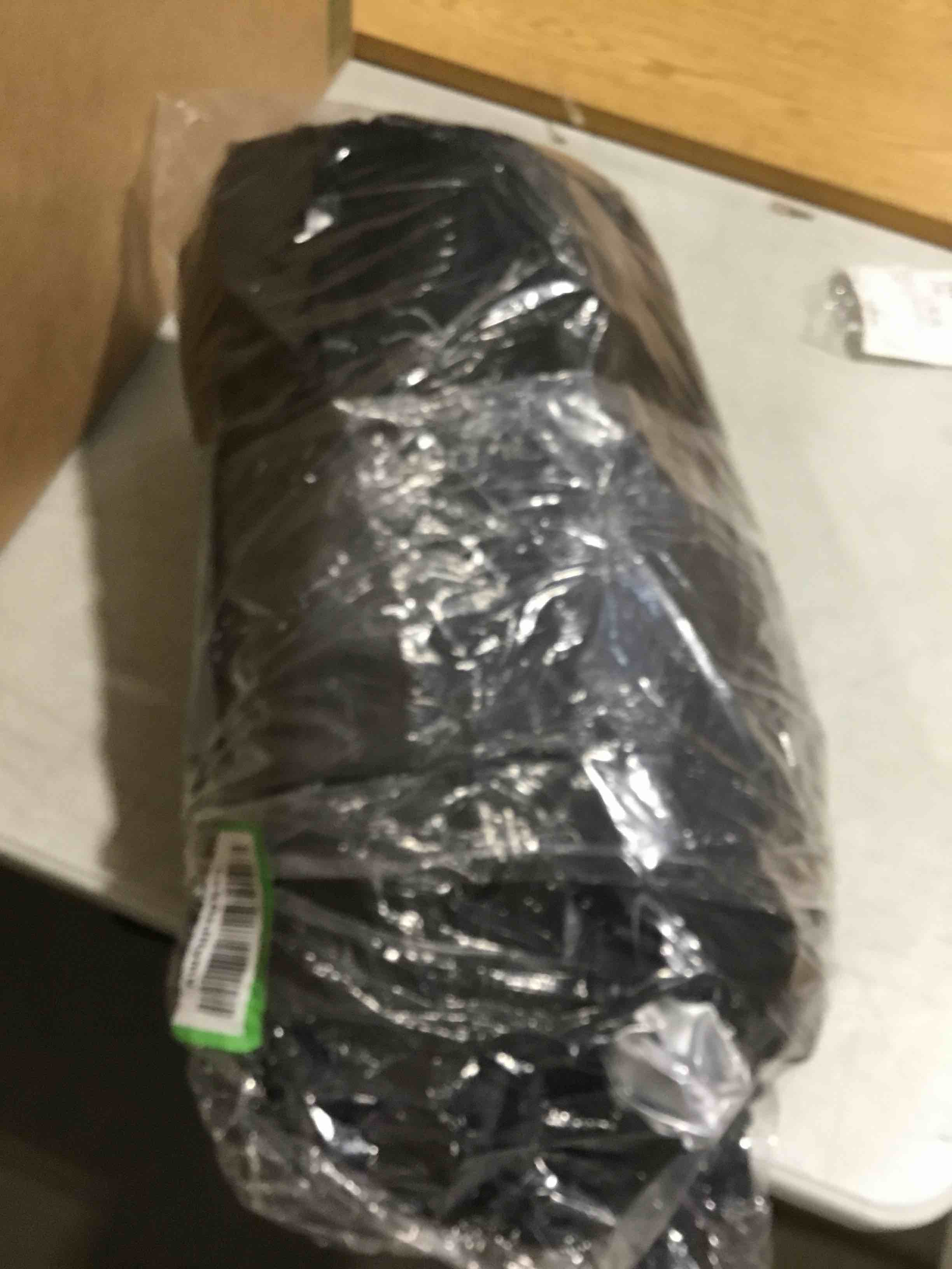 https://s3.amazonaws.com/lotting-images-prod/bidfta/RED6647703_1729007125651.jpeg