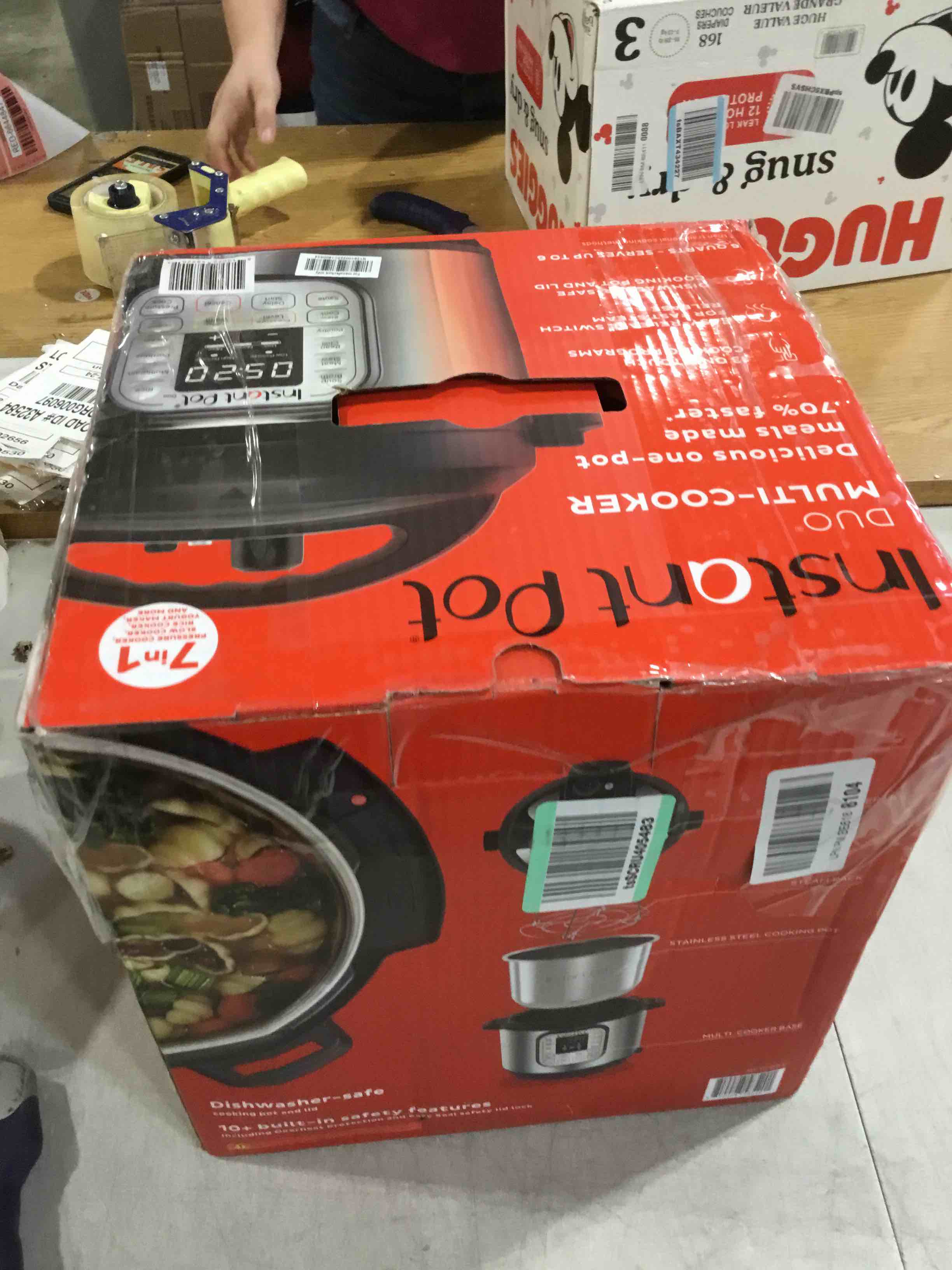 https://s3.amazonaws.com/lotting-images-prod/bidfta/RED6648071_1729189227312.jpeg