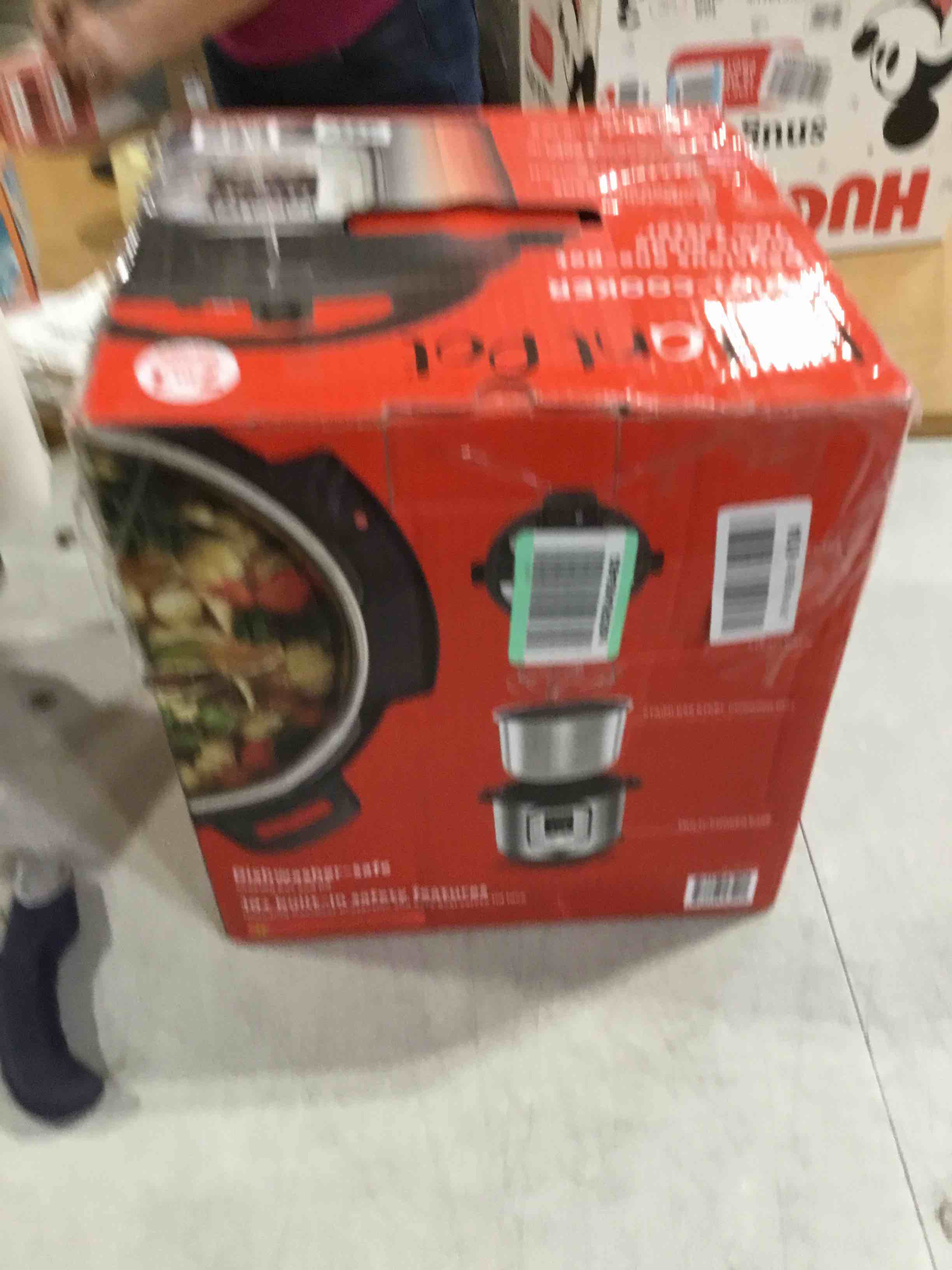 https://s3.amazonaws.com/lotting-images-prod/bidfta/RED6648071_1729189228607.jpeg
