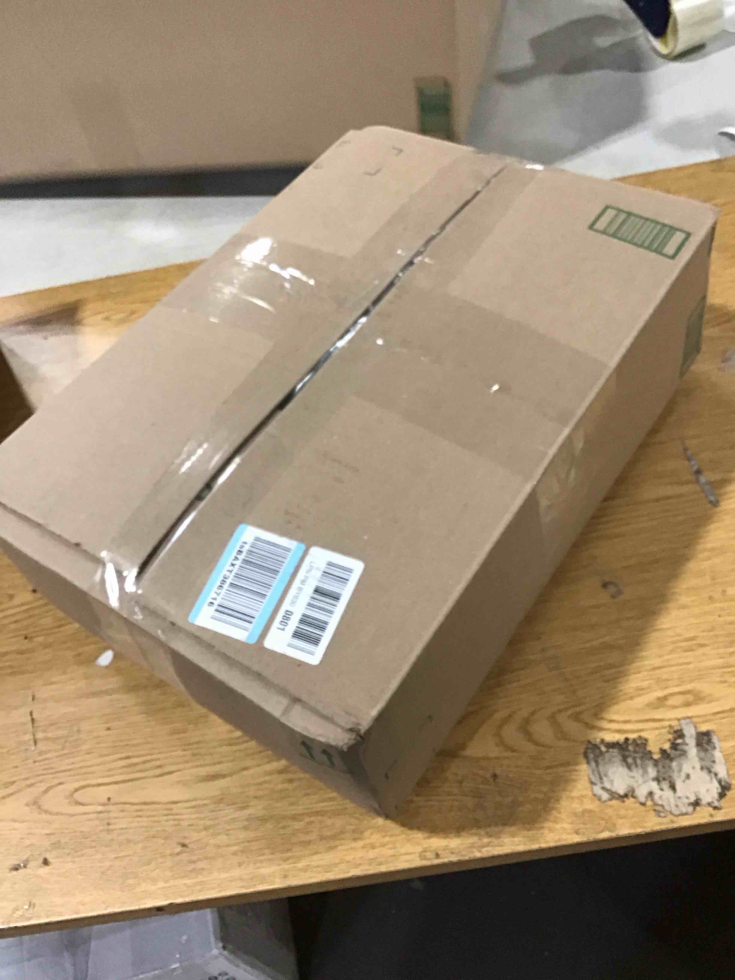https://s3.amazonaws.com/lotting-images-prod/bidfta/RED6649627_1728416256375.jpeg