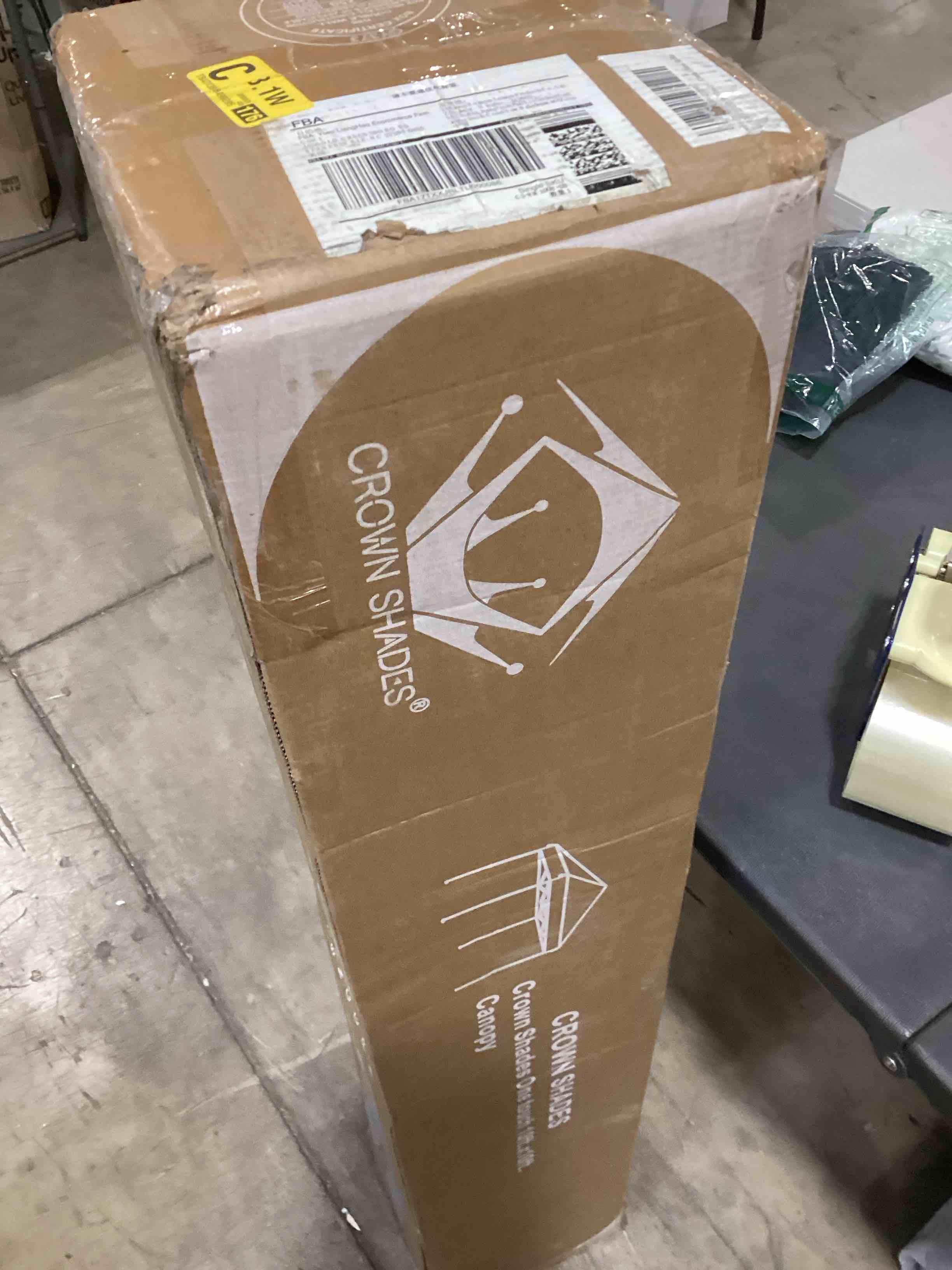 https://s3.amazonaws.com/lotting-images-prod/bidfta/RED6650518_1728919228004.jpeg
