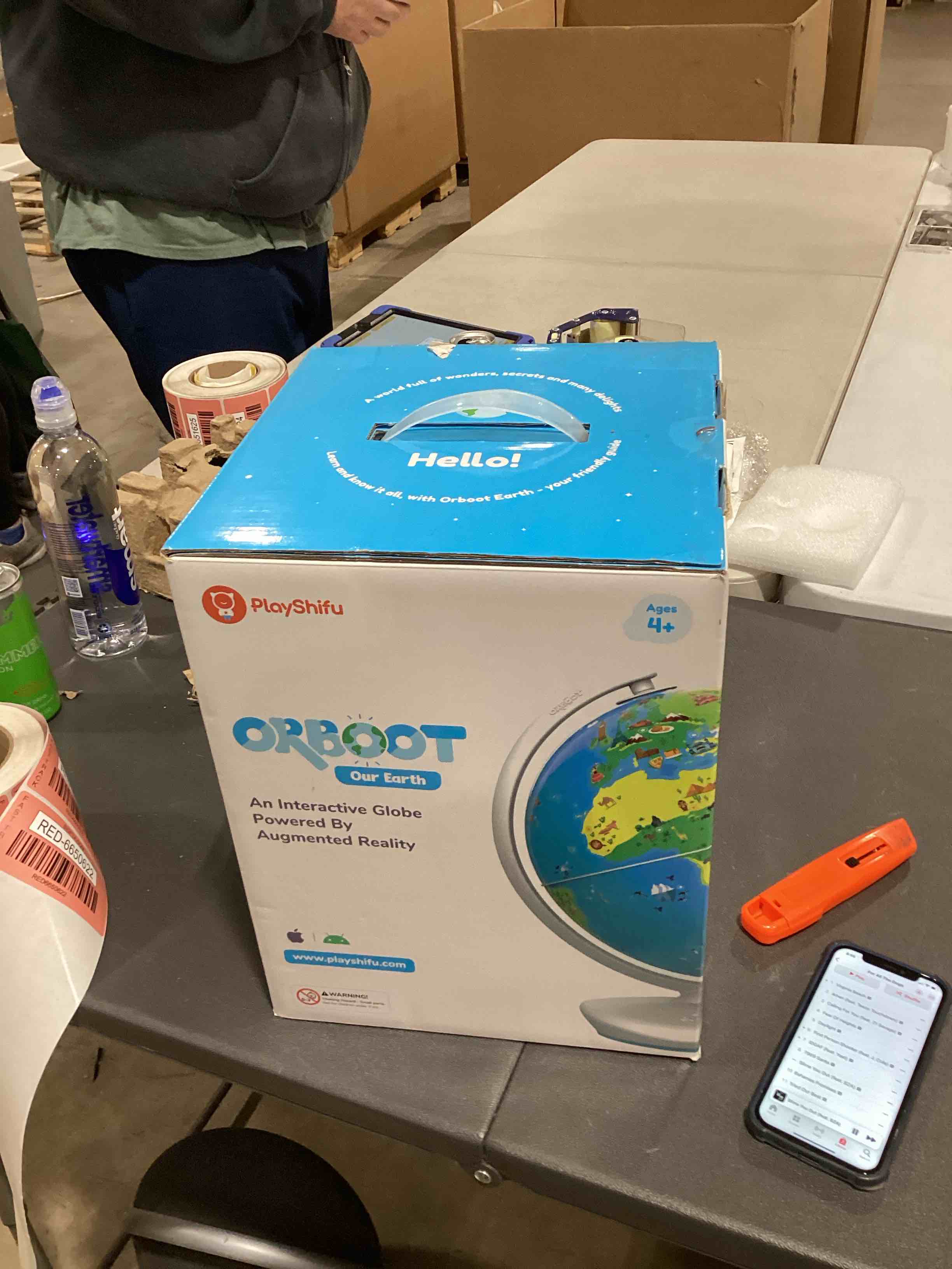 https://s3.amazonaws.com/lotting-images-prod/bidfta/RED6650627_1728996920363.jpeg