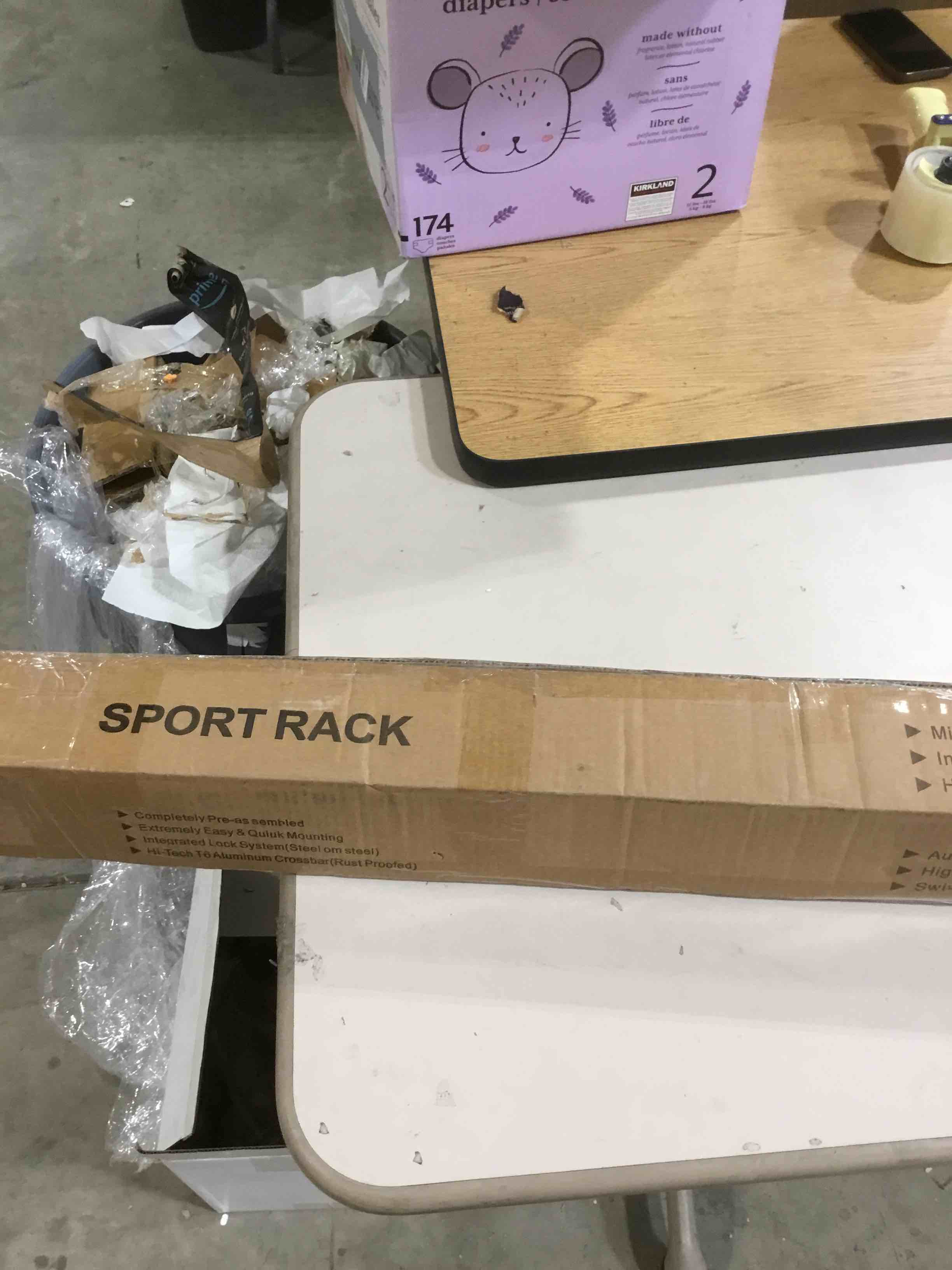 https://s3.amazonaws.com/lotting-images-prod/bidfta/RED6651269_1729529671863.jpeg