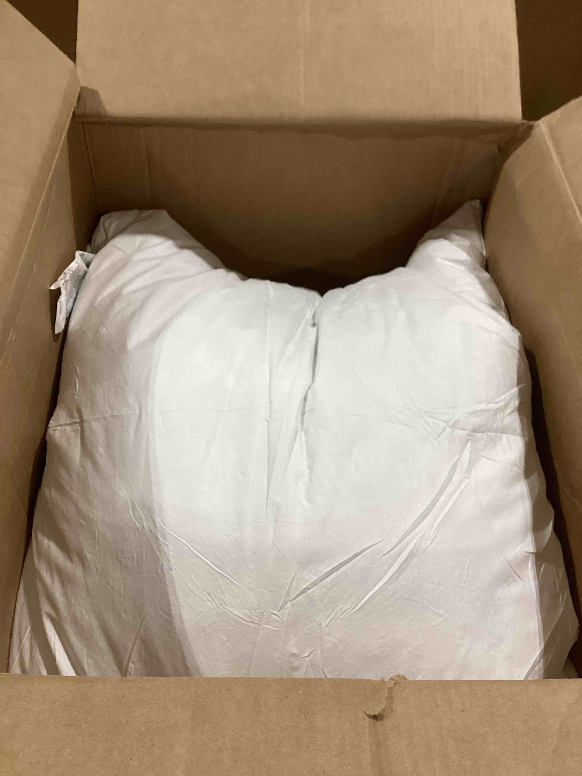 https://s3.amazonaws.com/lotting-images-prod/bidfta/RED6652909_1730117751291.jpeg