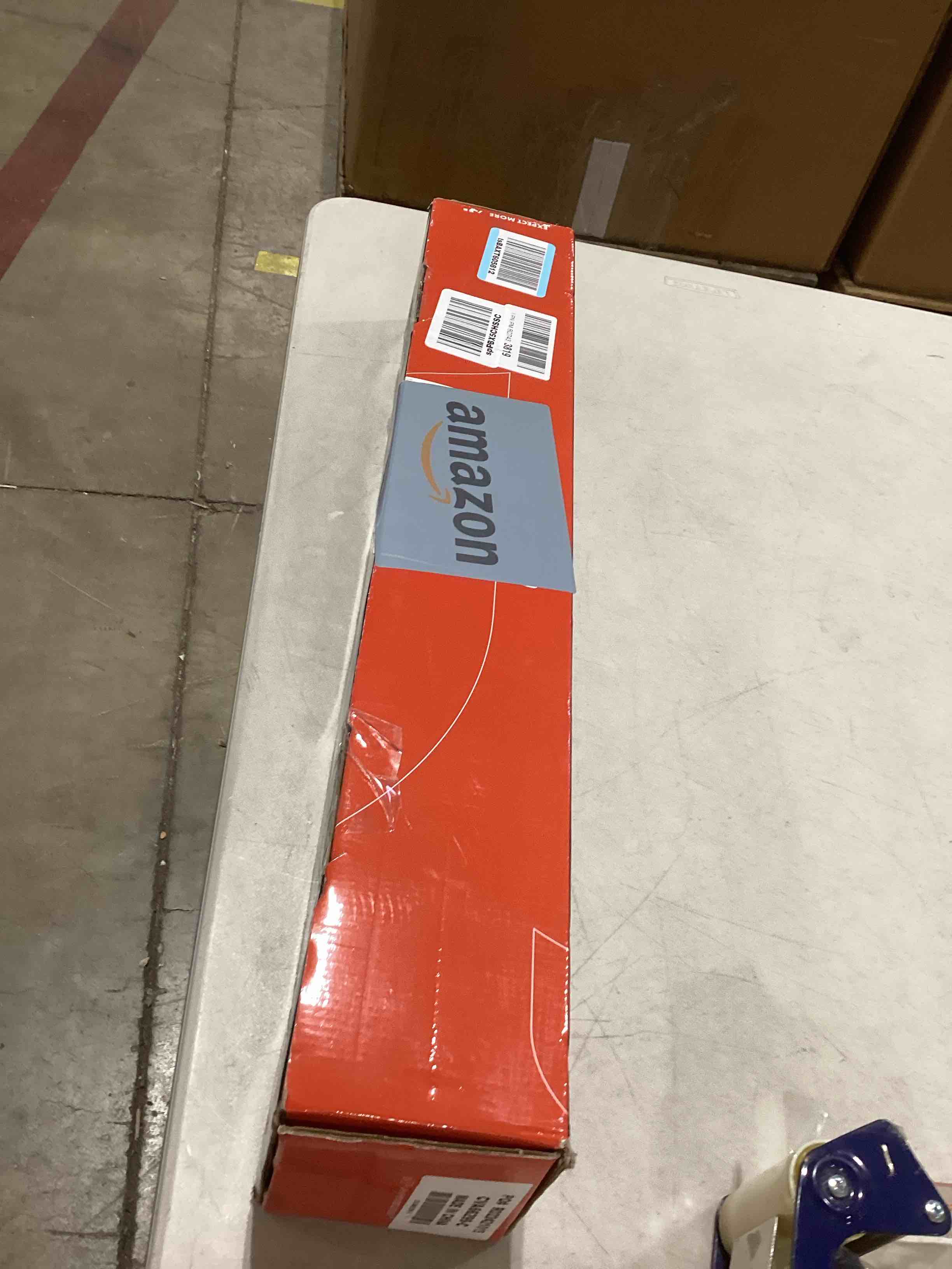 https://s3.amazonaws.com/lotting-images-prod/bidfta/RED6653552_1728738216940.jpeg