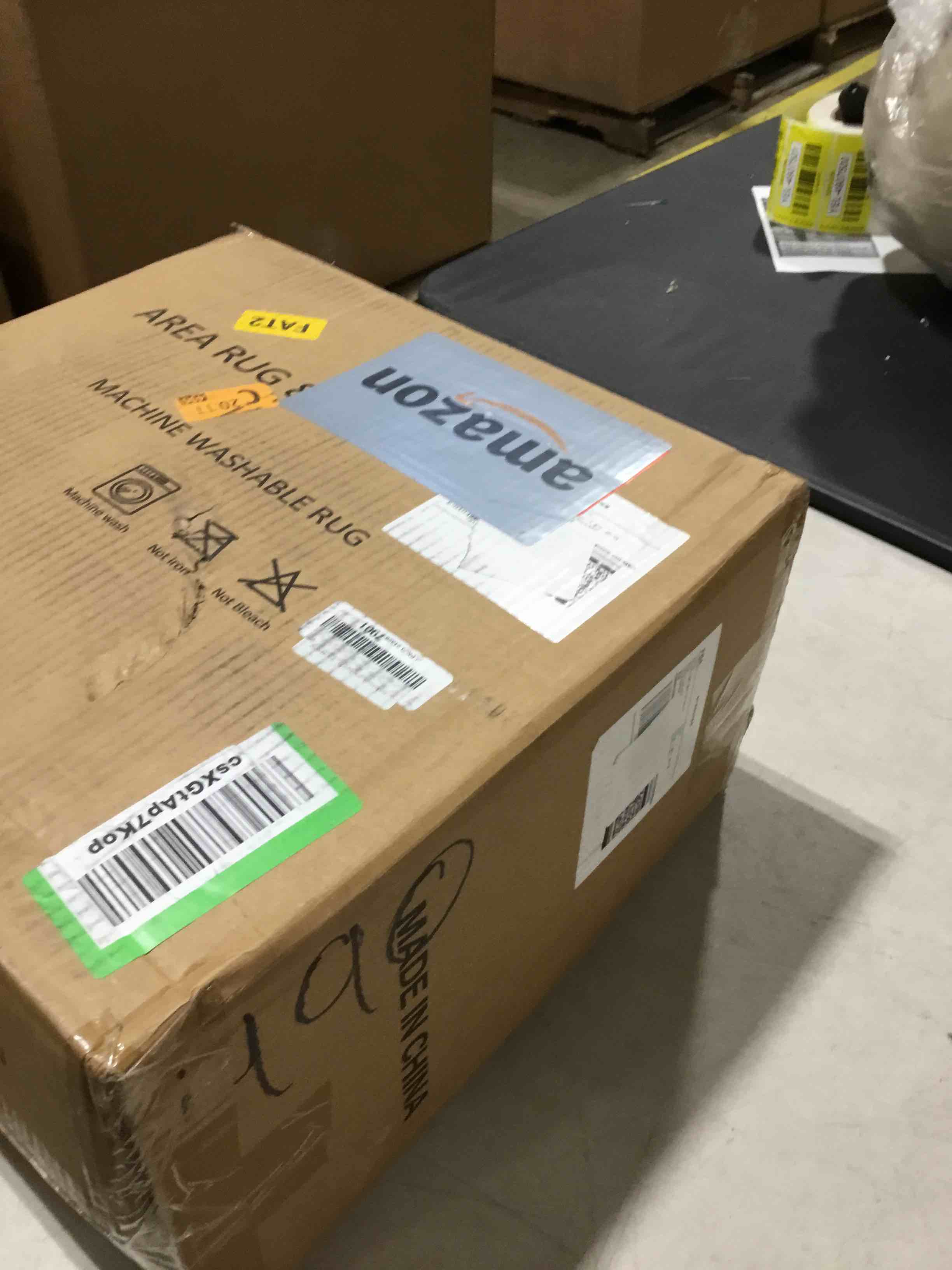 https://s3.amazonaws.com/lotting-images-prod/bidfta/RED6653899_1729010920340.jpeg