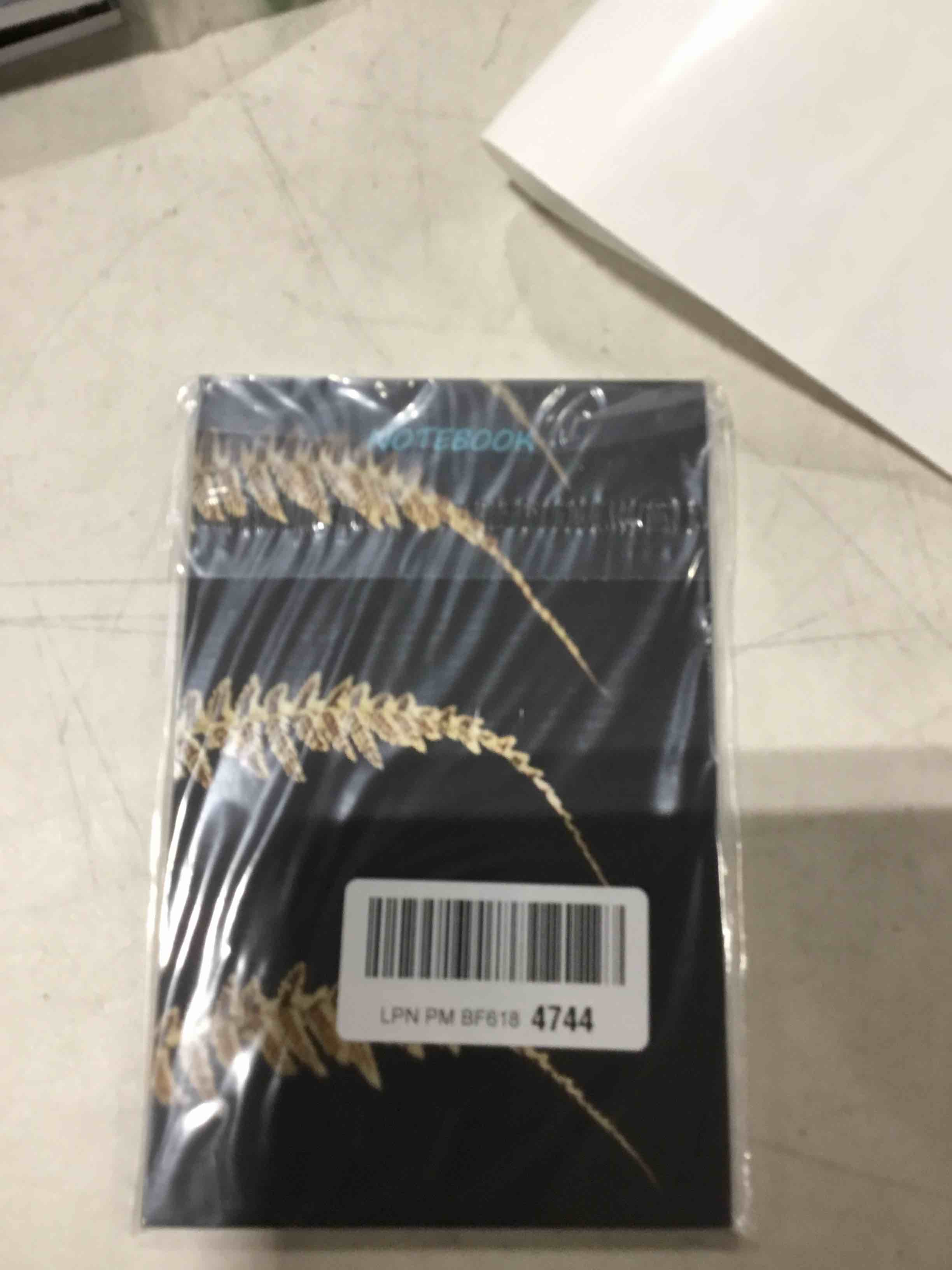 https://s3.amazonaws.com/lotting-images-prod/bidfta/RED6653922_1729013122483.jpeg
