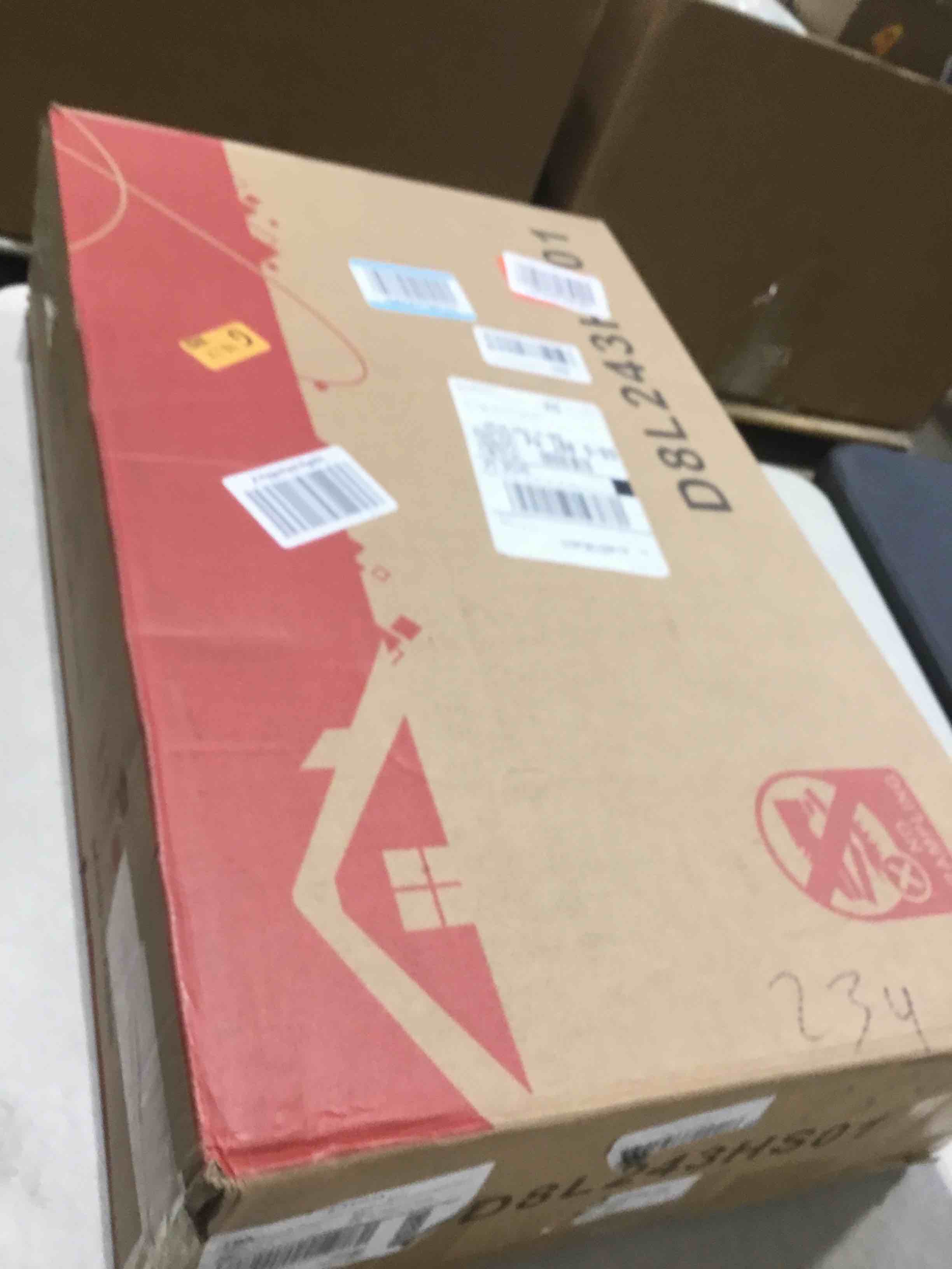 https://s3.amazonaws.com/lotting-images-prod/bidfta/RED6654343_1729185855020.jpeg