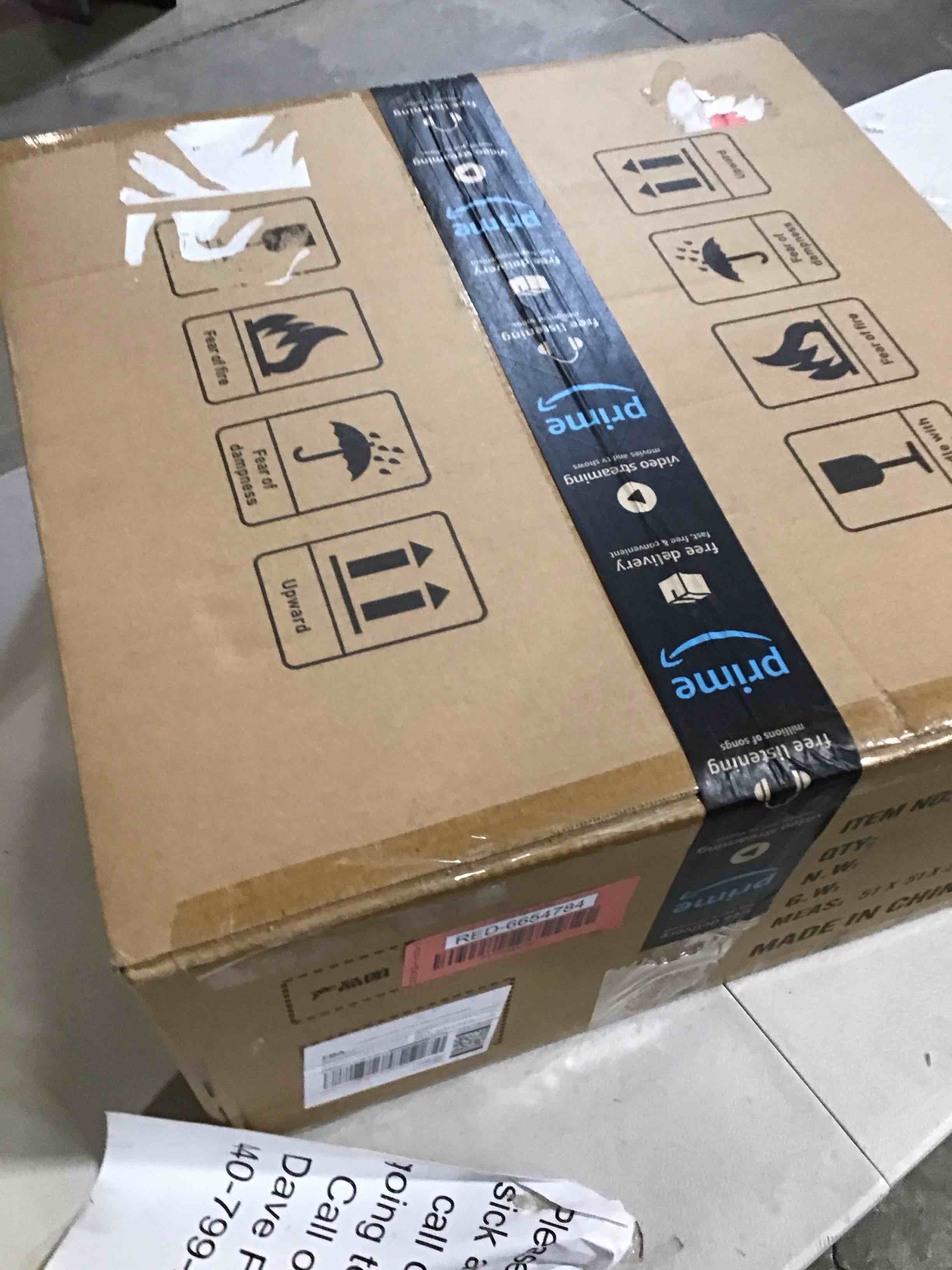 https://s3.amazonaws.com/lotting-images-prod/bidfta/RED6654784_1727975292570.jpeg