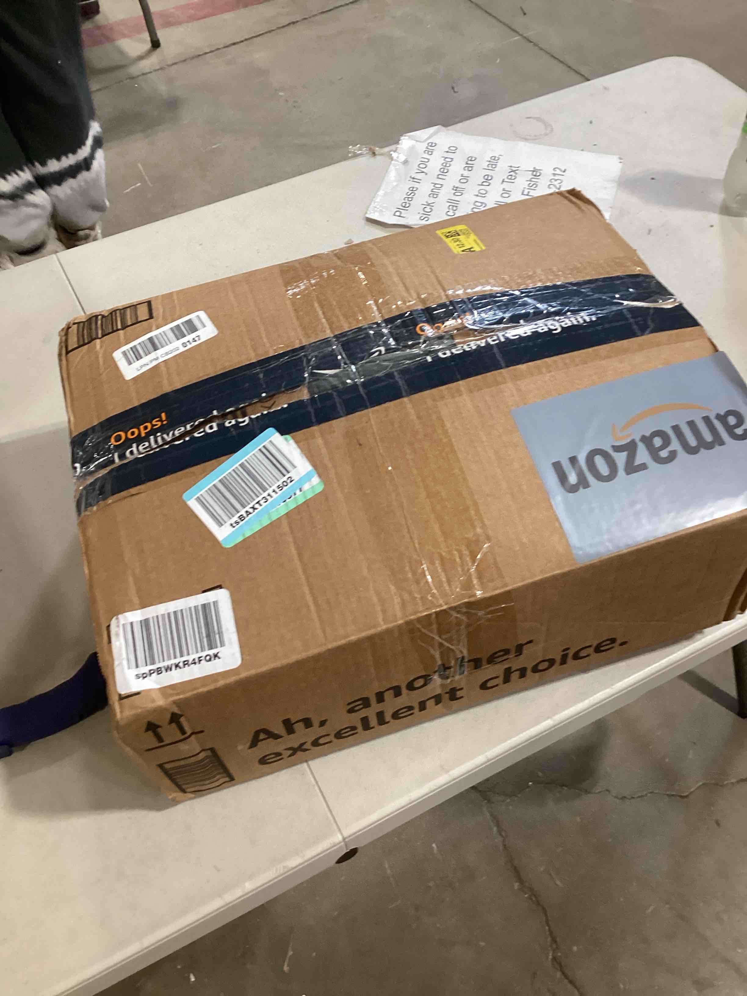 https://s3.amazonaws.com/lotting-images-prod/bidfta/RED6654945_1728061418616.jpeg