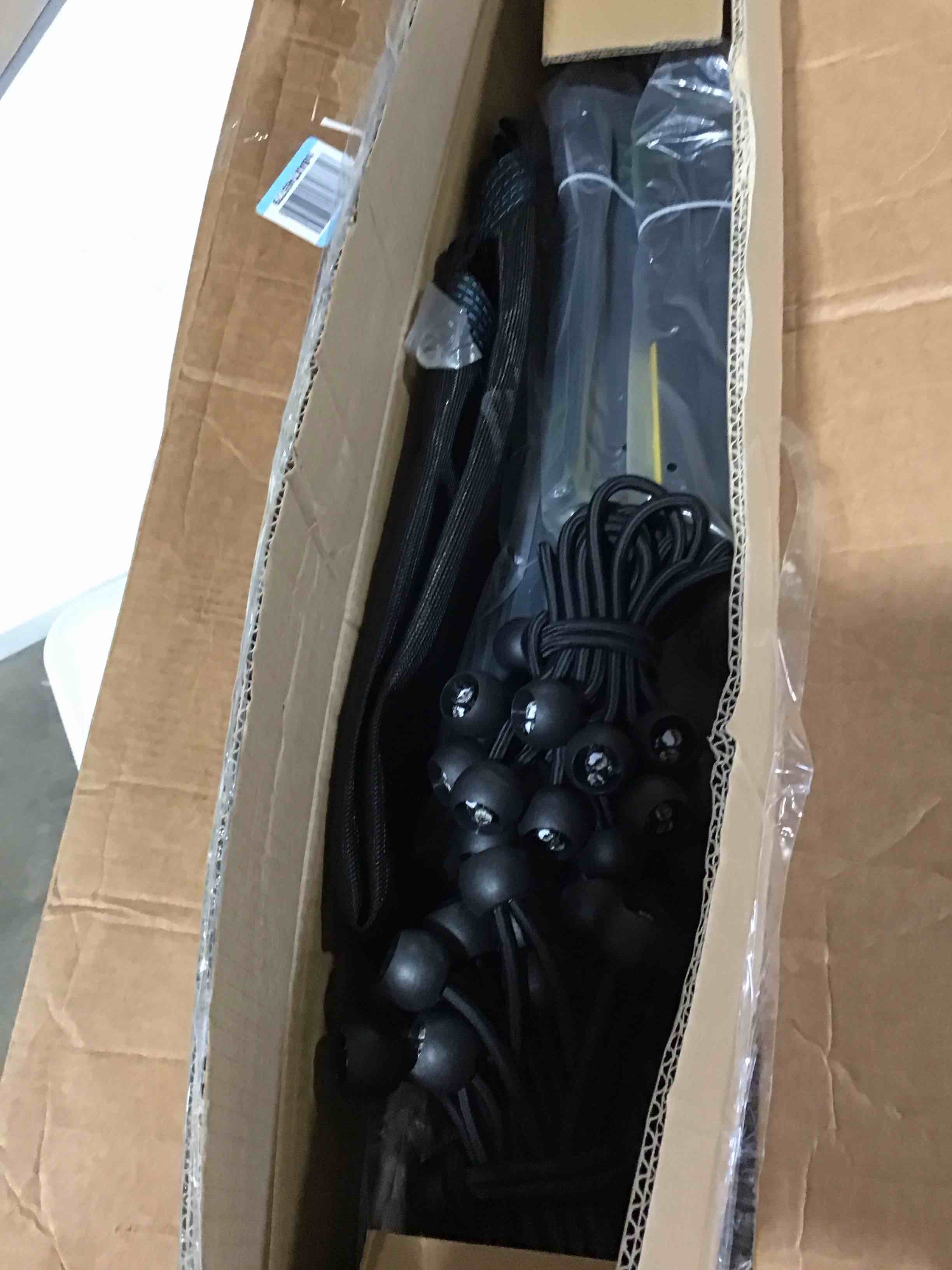https://s3.amazonaws.com/lotting-images-prod/bidfta/RED6655473_1728921578088.jpeg