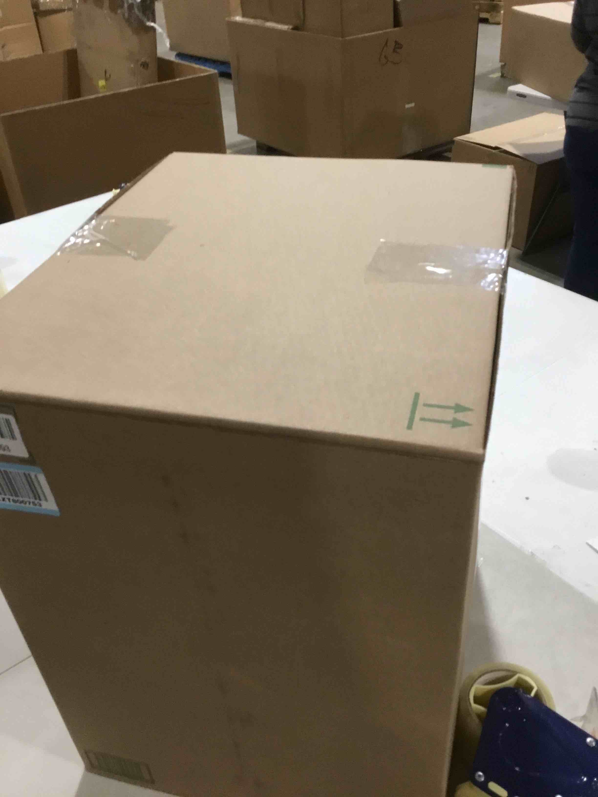 Calvin Klein Bath Towels Set, Soft & Absorbent Bathroom Decor, Zero