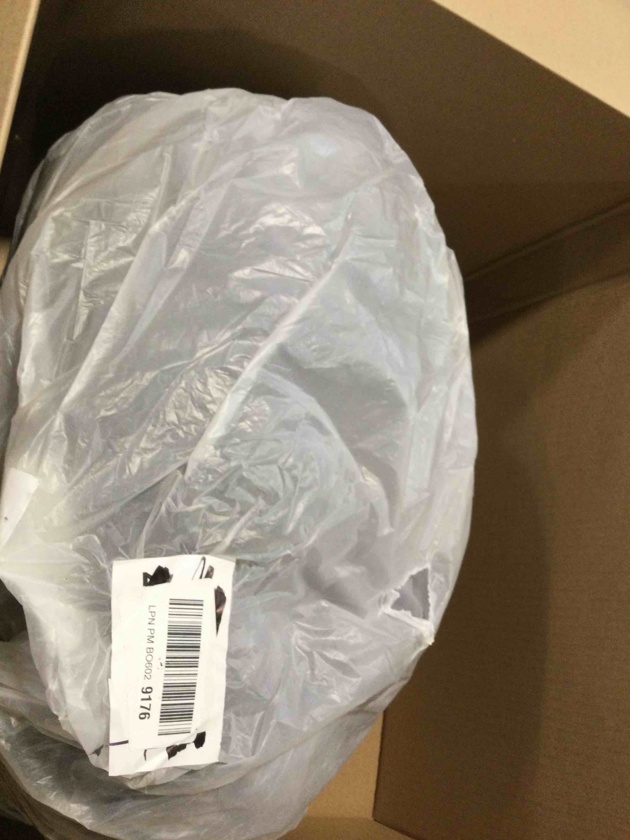 https://s3.amazonaws.com/lotting-images-prod/bidfta/RED6655934_1729264000010.jpeg