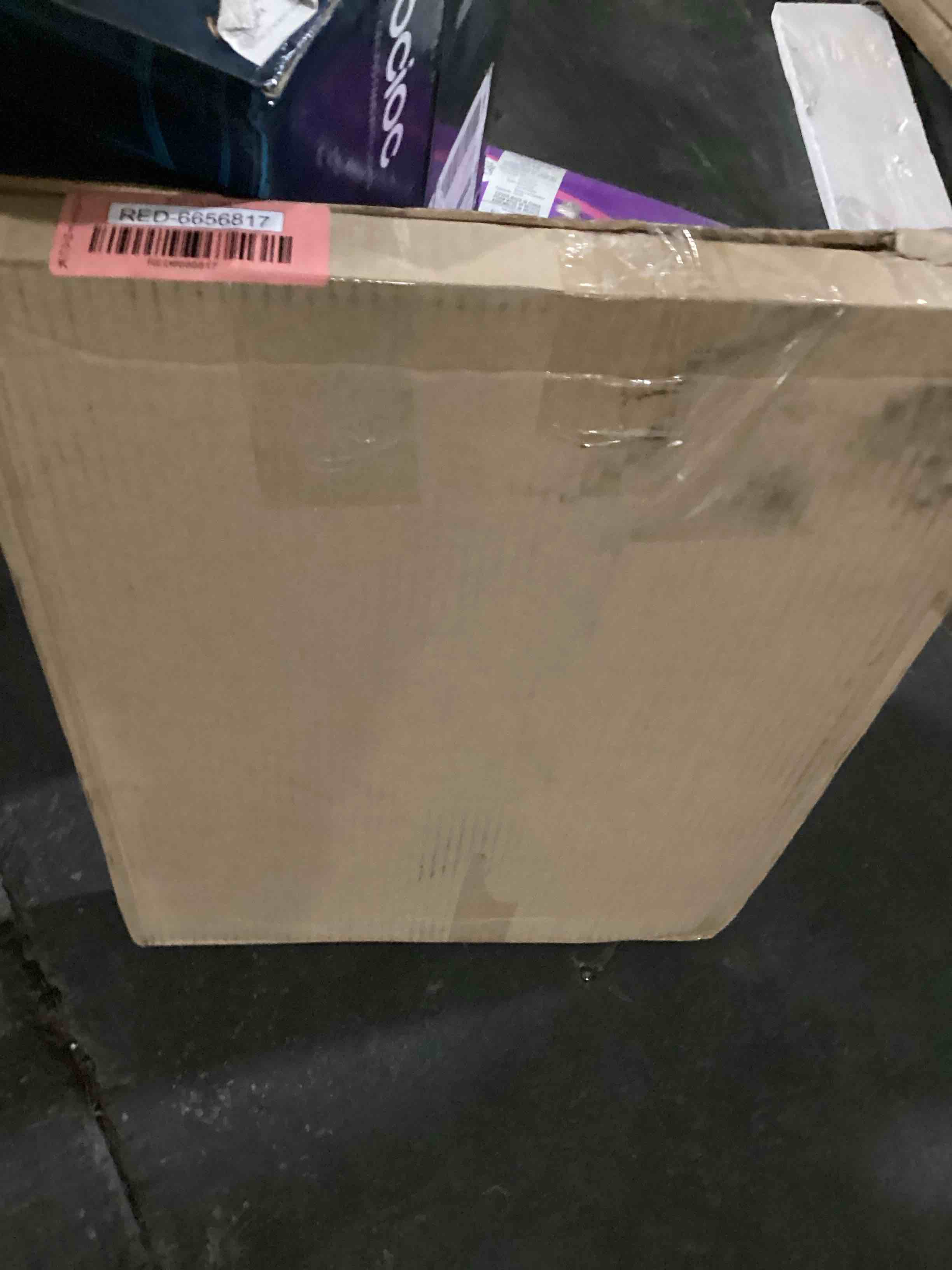 https://s3.amazonaws.com/lotting-images-prod/bidfta/RED6656817_1724773486253.jpeg