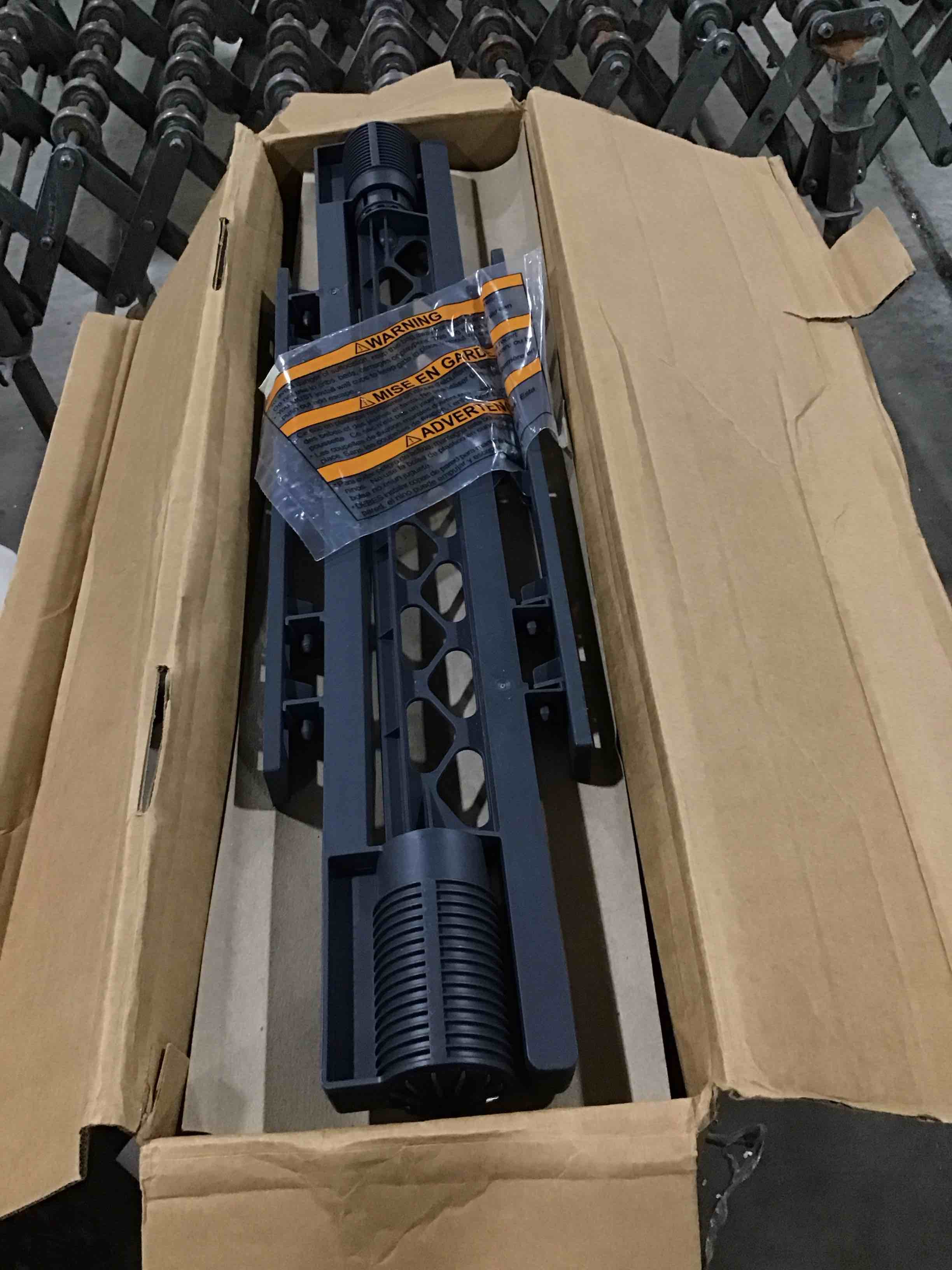 https://s3.amazonaws.com/lotting-images-prod/bidfta/RED6659012_1722610036122.jpeg