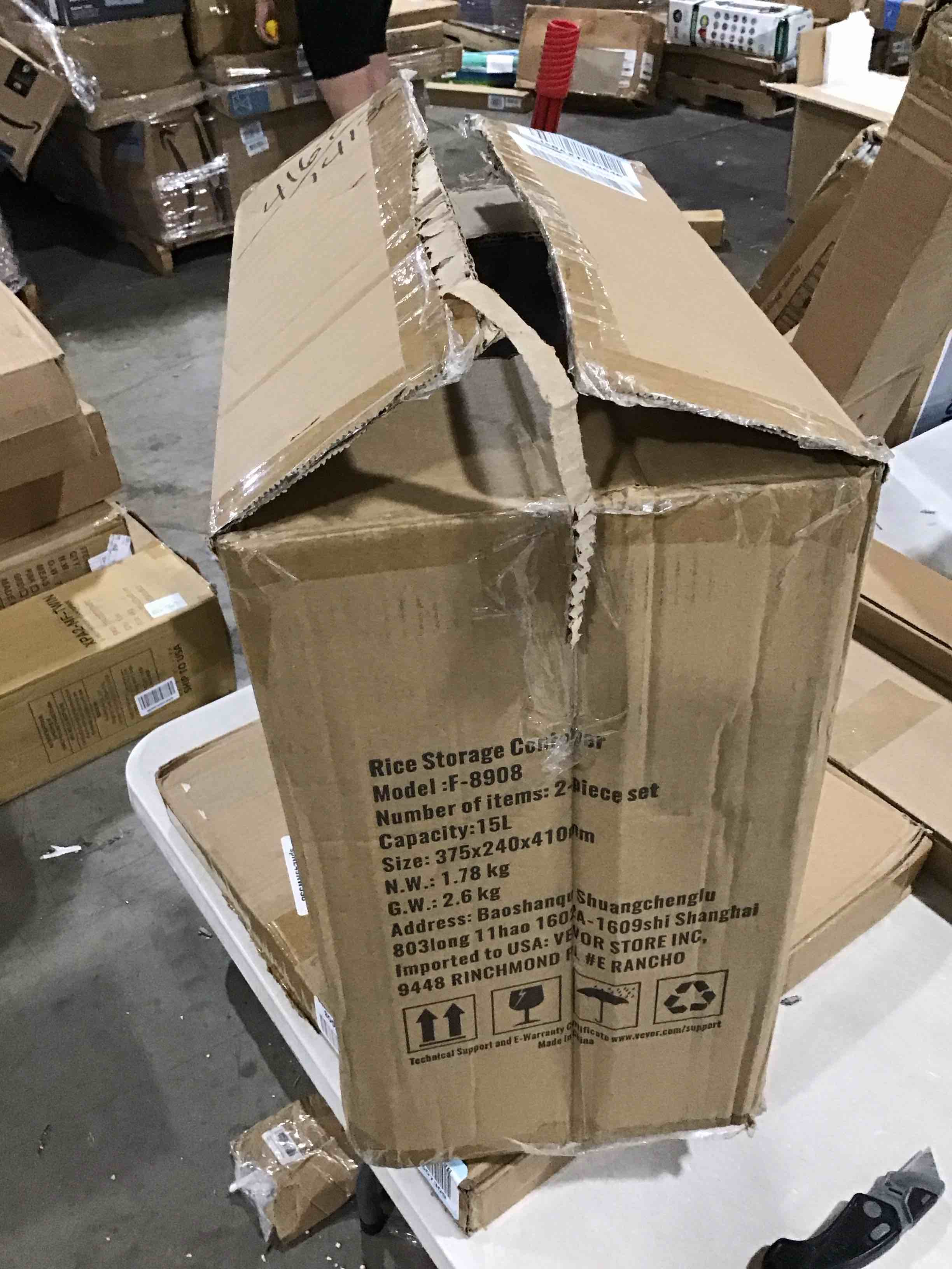 https://s3.amazonaws.com/lotting-images-prod/bidfta/RED6659071_1722623612738.jpeg