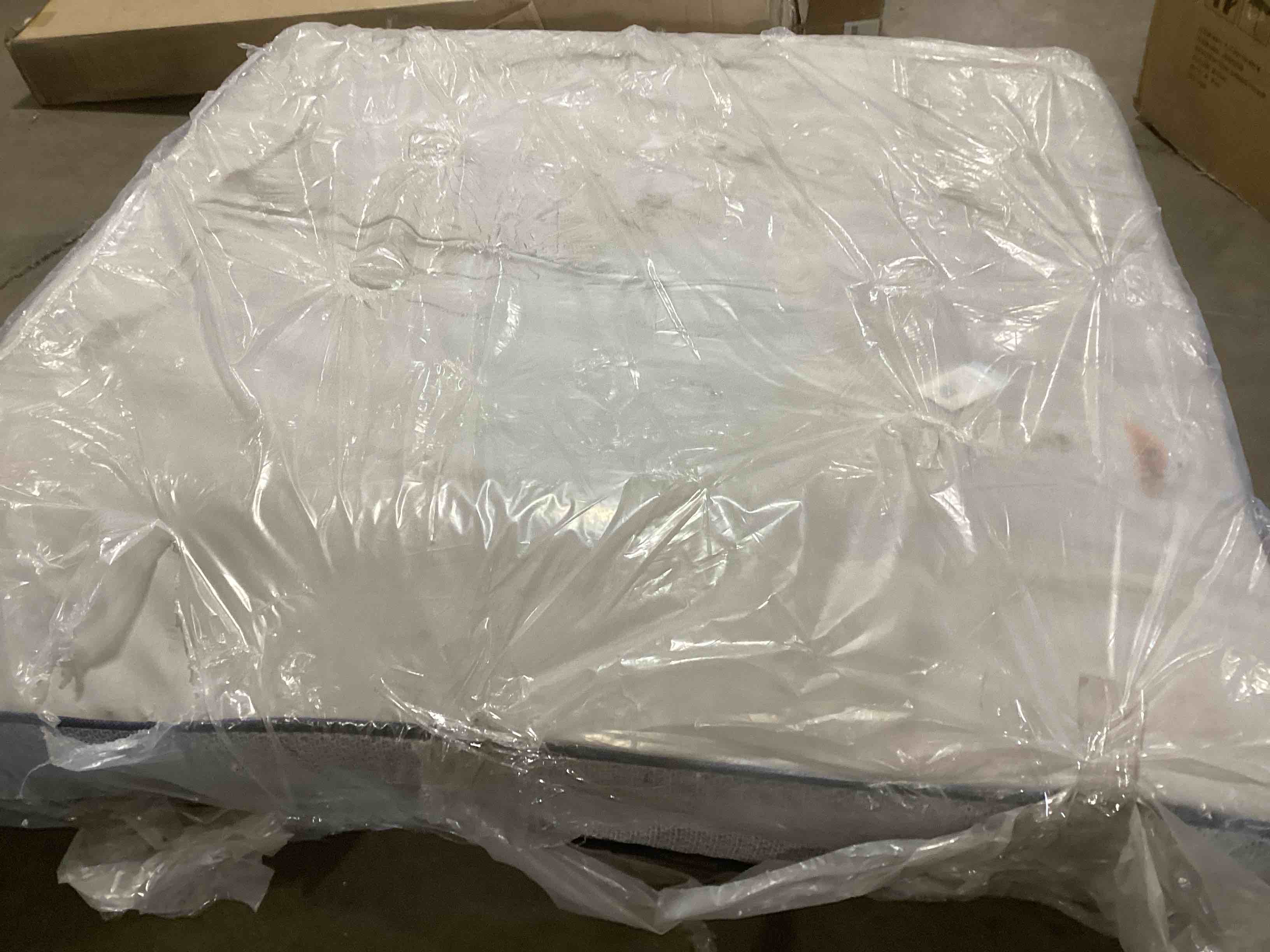 Serta Perfect Sleeper Trelleburg ll 12in Firm King Innerspring Mattress