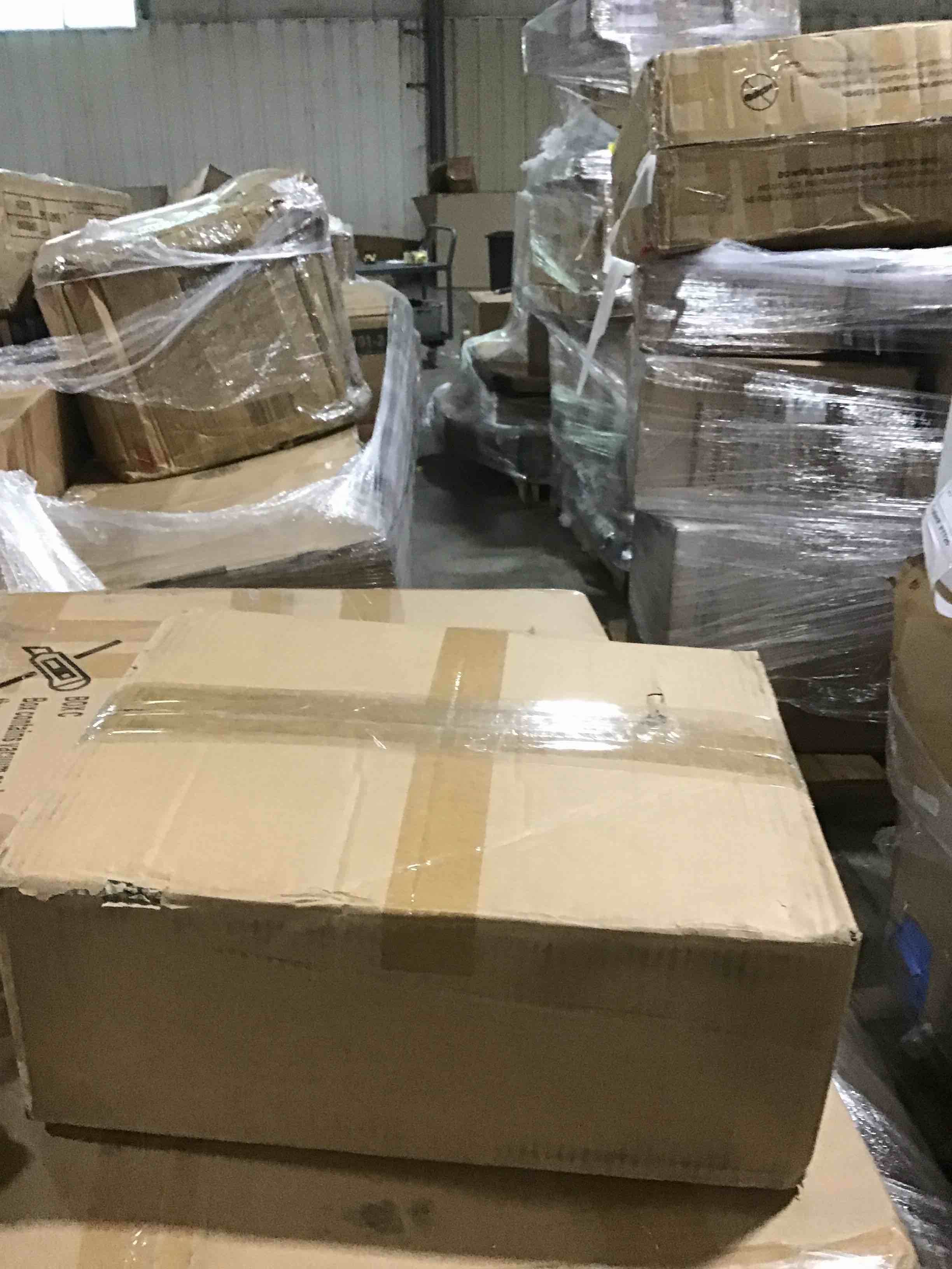 https://s3.amazonaws.com/lotting-images-prod/bidfta/RED6660492_1723554989319.jpeg