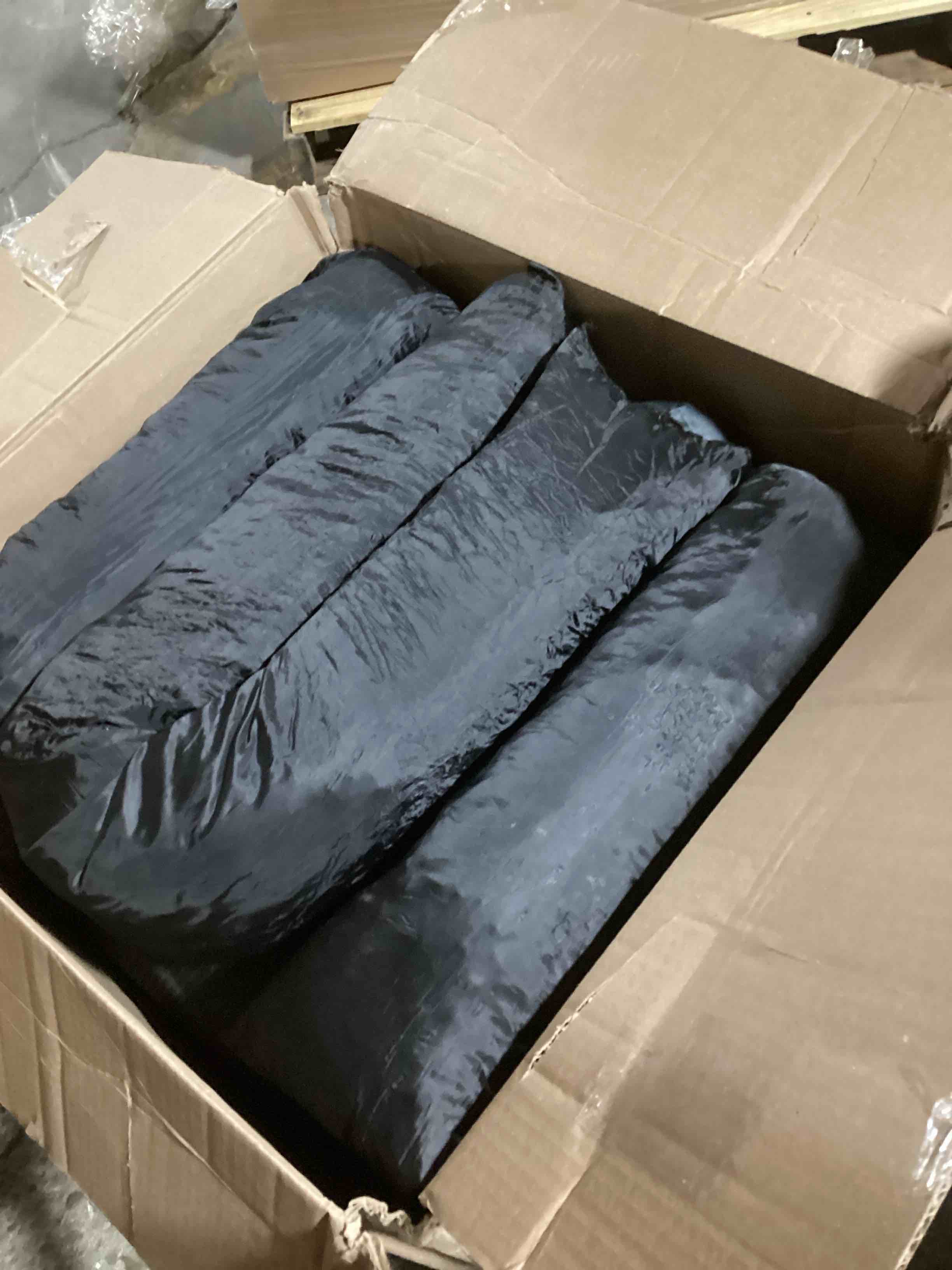 https://s3.amazonaws.com/lotting-images-prod/bidfta/RED6661184_1729963232200.jpeg